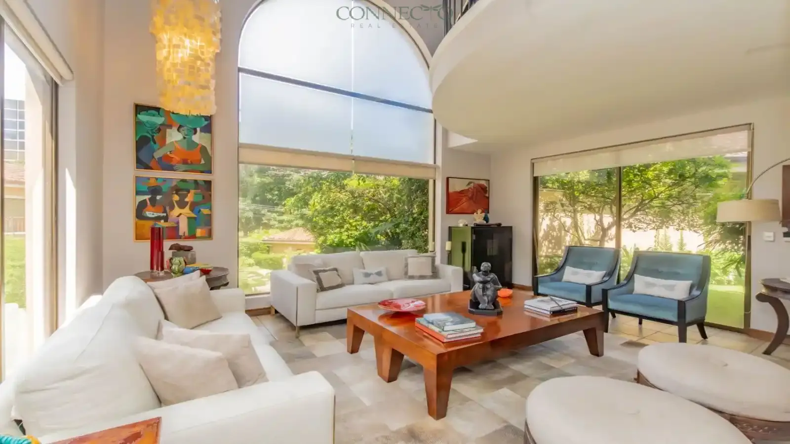 San José, San José, Escazú, Escazu, Jaboncillos, Casa Colonial, Moderna en Venta, Casa de Lujo de 4 Habitaciones
Cocina Gourmet con Encimeras de Granito, Suite Principal con Baño Tipo Spa, Jardín Paisajístico y Patio, Modern Colonial Home for Sale, 4-Bedroom Luxury House, Gourmet Kitchen with Granite Countertops, Master Suite with Spa Bathroom, Landscaped Backyard and Patio