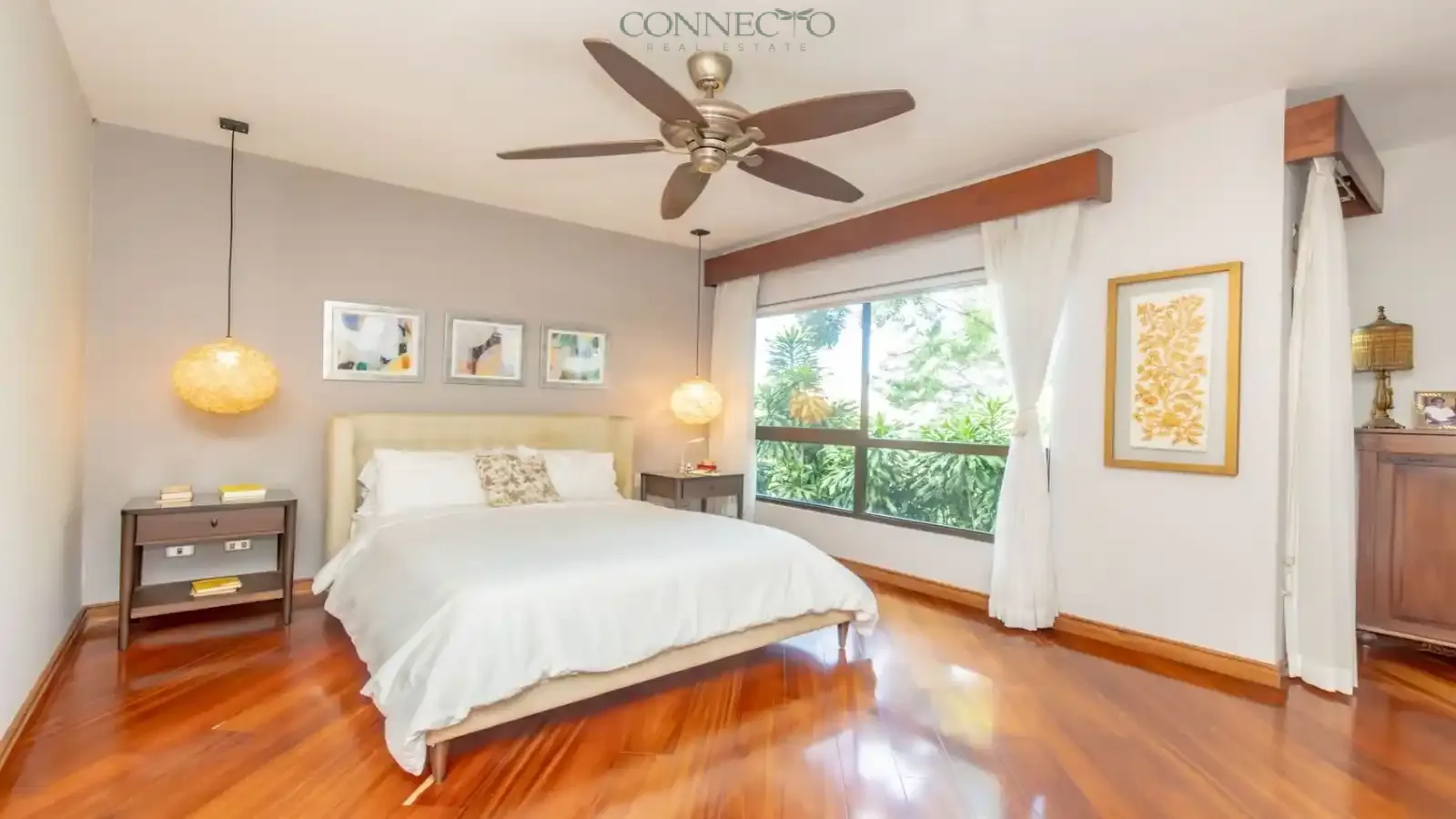 San José, San José, Escazú, Escazu, Jaboncillos, Casa Colonial, Moderna en Venta, Casa de Lujo de 4 Habitaciones
Cocina Gourmet con Encimeras de Granito, Suite Principal con Baño Tipo Spa, Jardín Paisajístico y Patio, Modern Colonial Home for Sale, 4-Bedroom Luxury House, Gourmet Kitchen with Granite Countertops, Master Suite with Spa Bathroom, Landscaped Backyard and Patio