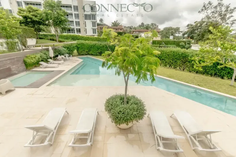 San Jose, San Jose, Escazu, Escazú, Dukana, Condominio Dukana, Guachipelín, Guachipelin, Luxury modern apartment for sale in Escazu, Escazu apartment for sale, Upscale apartment in Escazu
Luxury apartment in Escazu, City views and lush gardens, Open-plan living spaces, Lujoso apartamento moderno en venta en Escazu, Apartamento en venta en Escazu, Apartamento de alta gama en Escazu, Apartamento de lujo en Escazu