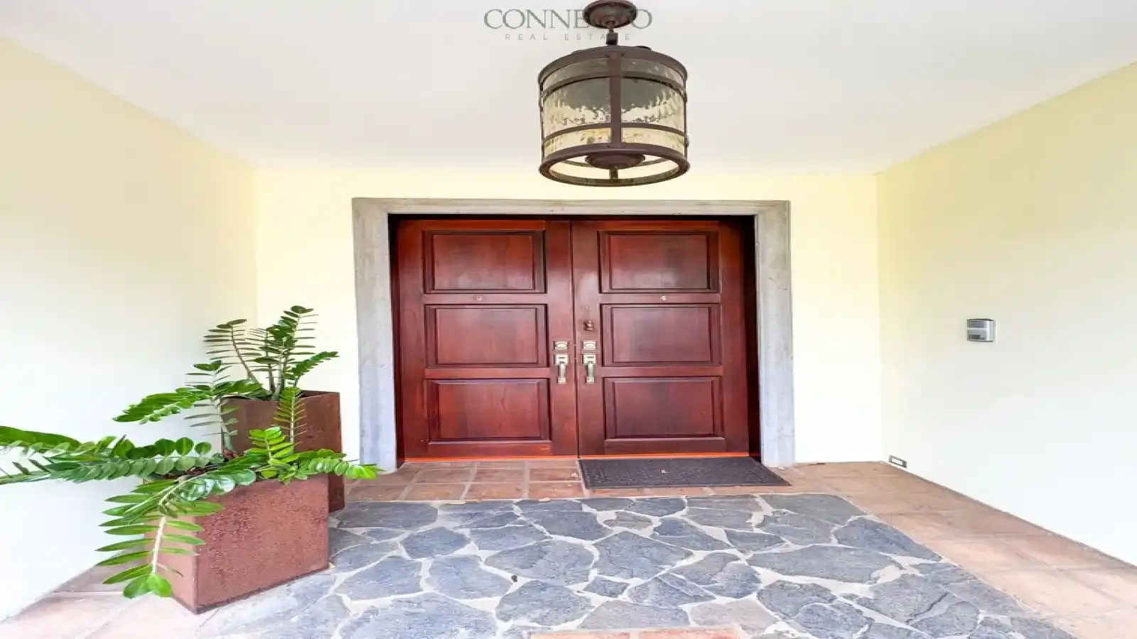 Santa Ana, San Jose, 4 Bedrooms Bedrooms, ,4 BathroomsBathrooms, 520 m&sup2; sqr meters,900 m&sup2;sqr meters, Condominium House,For Sale,1120