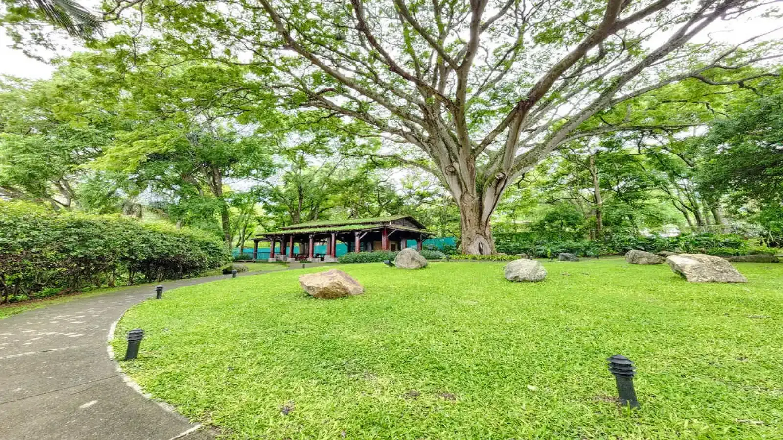 Santa Ana, San Jose, 4 Bedrooms Bedrooms, ,4 BathroomsBathrooms, 520 m&sup2; sqr meters,900 m&sup2;sqr meters, Condominium House,For Sale,1120