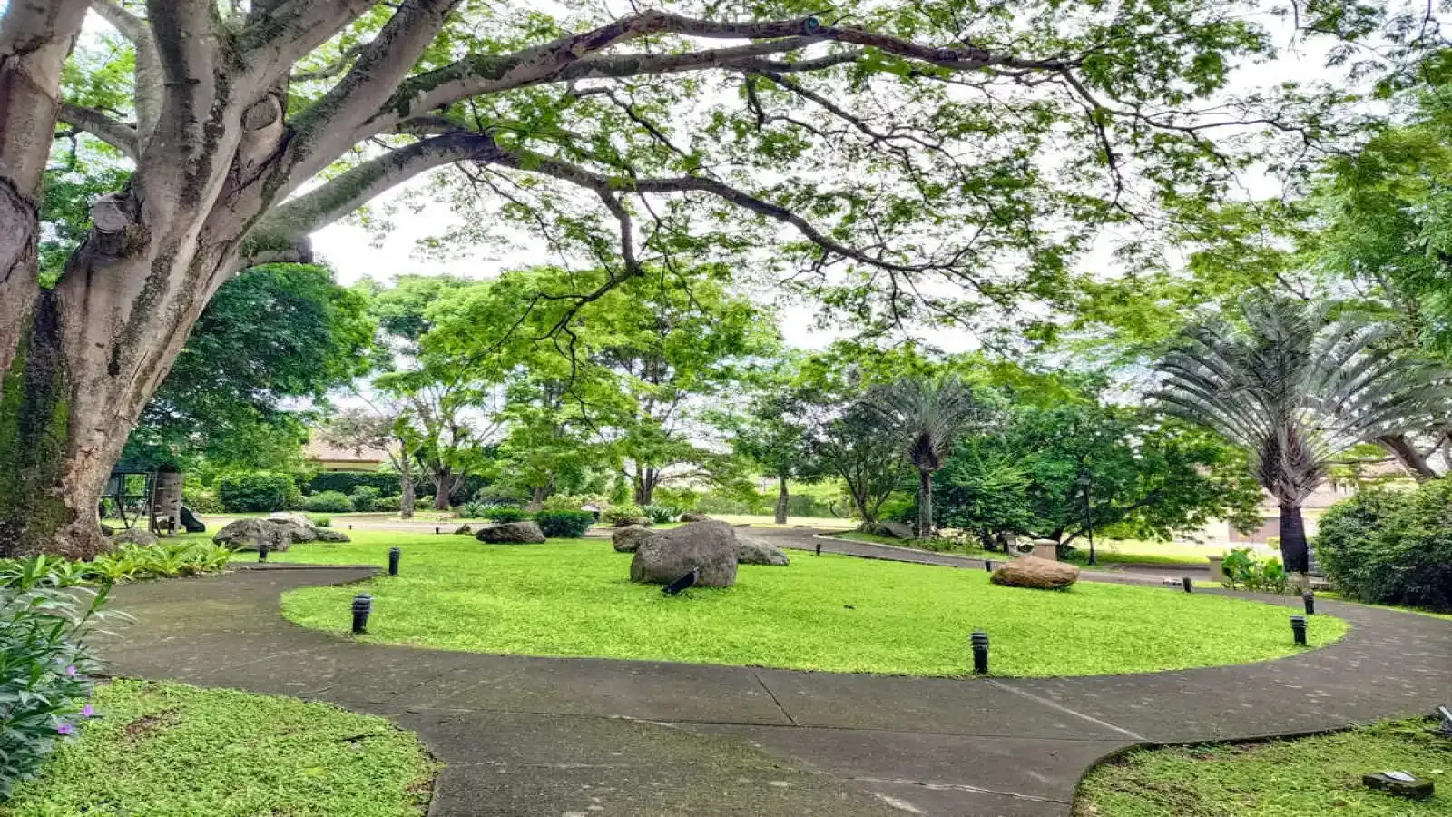 Santa Ana, San Jose, 4 Bedrooms Bedrooms, ,4 BathroomsBathrooms, 520 m&sup2; sqr meters,900 m&sup2;sqr meters, Condominium House,For Sale,1120