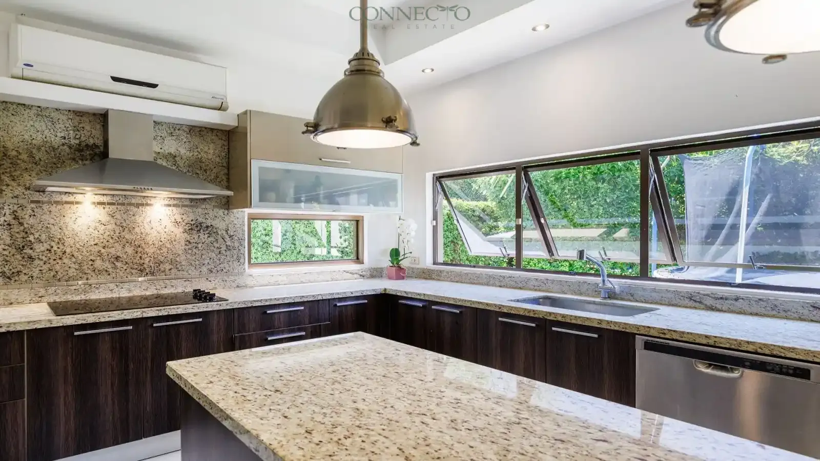 Santa Ana, San Jose, 4 Bedrooms Bedrooms, ,3.5 BathroomsBathrooms, 600 m² sqr meters,473 m²sqr meters, Condominium House,For Sale,1131