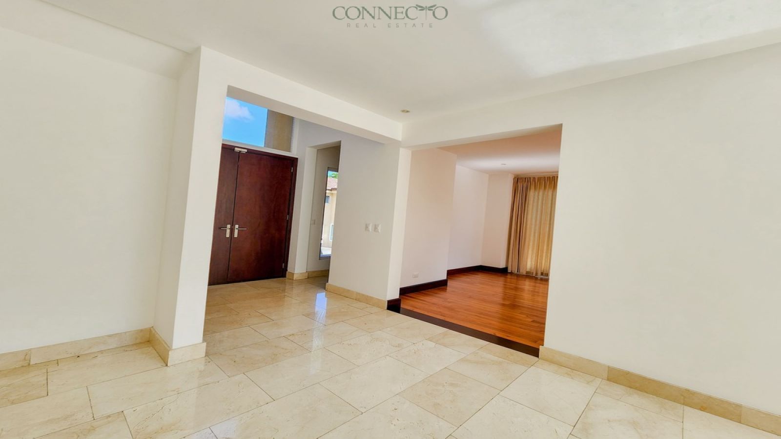 Escazú, San Jose, 4 Bedrooms Bedrooms, ,3 BathroomsBathrooms, 444 m² sqr meters,888 m²sqr meters, Condominium House,For Sale,1132