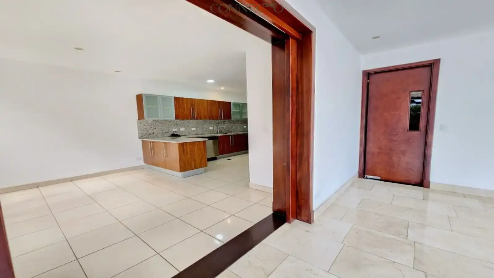 Escazú, San Jose, 4 Bedrooms Bedrooms, ,3 BathroomsBathrooms, 444 m&sup2; sqr meters,888 m&sup2;sqr meters, Condominium House,For Sale,1132