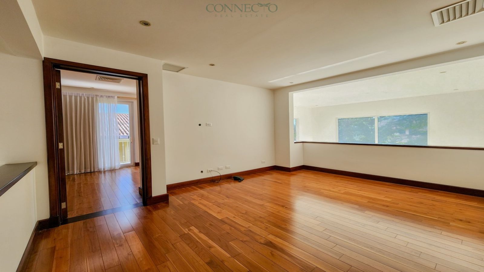 Escazú, San Jose, 4 Bedrooms Bedrooms, ,3 BathroomsBathrooms, 444 m² sqr meters,888 m²sqr meters, Condominium House,For Sale,1132