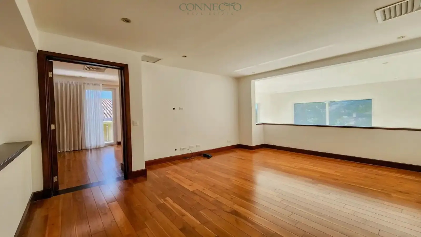 Escazú, San Jose, 4 Bedrooms Bedrooms, ,3 BathroomsBathrooms, 444 m&sup2; sqr meters,888 m&sup2;sqr meters, Condominium House,For Sale,1132