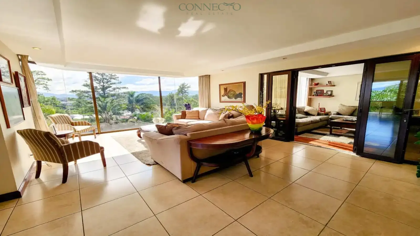 Escazú, San Jose, 3 Bedrooms Bedrooms, ,2 BathroomsBathrooms, 220 m&sup2; sqr meters, Apartment,For Sale,1133