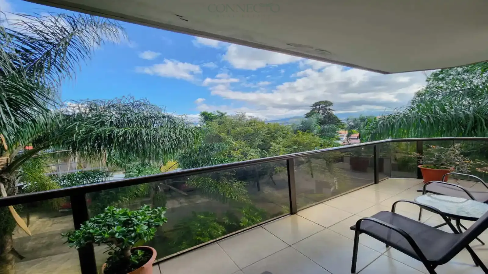 Escazú, San Jose, 3 Bedrooms Bedrooms, ,2 BathroomsBathrooms, 220 m&sup2; sqr meters, Apartment,For Sale,1133