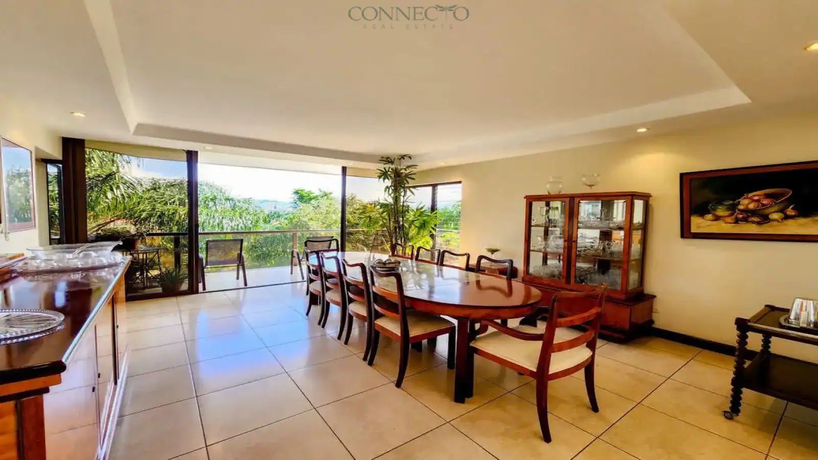 Escazú, San Jose, 3 Bedrooms Bedrooms, ,2 BathroomsBathrooms, 220 m&sup2; sqr meters, Apartment,For Sale,1133