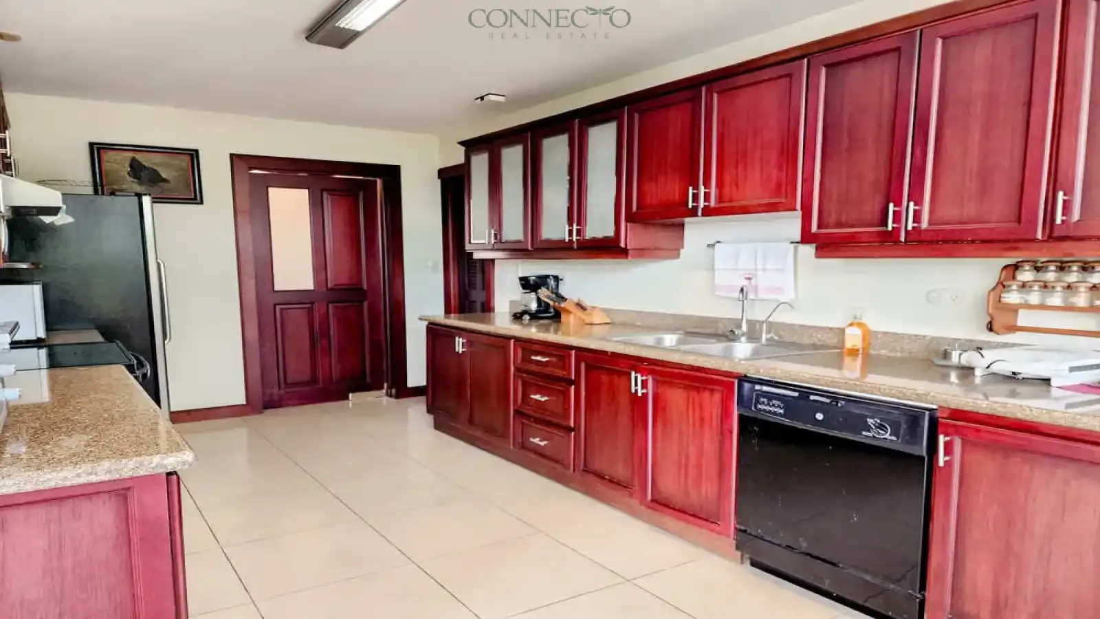 Escazú, San Jose, 3 Bedrooms Bedrooms, ,2 BathroomsBathrooms, 220 m&sup2; sqr meters, Apartment,For Sale,1133