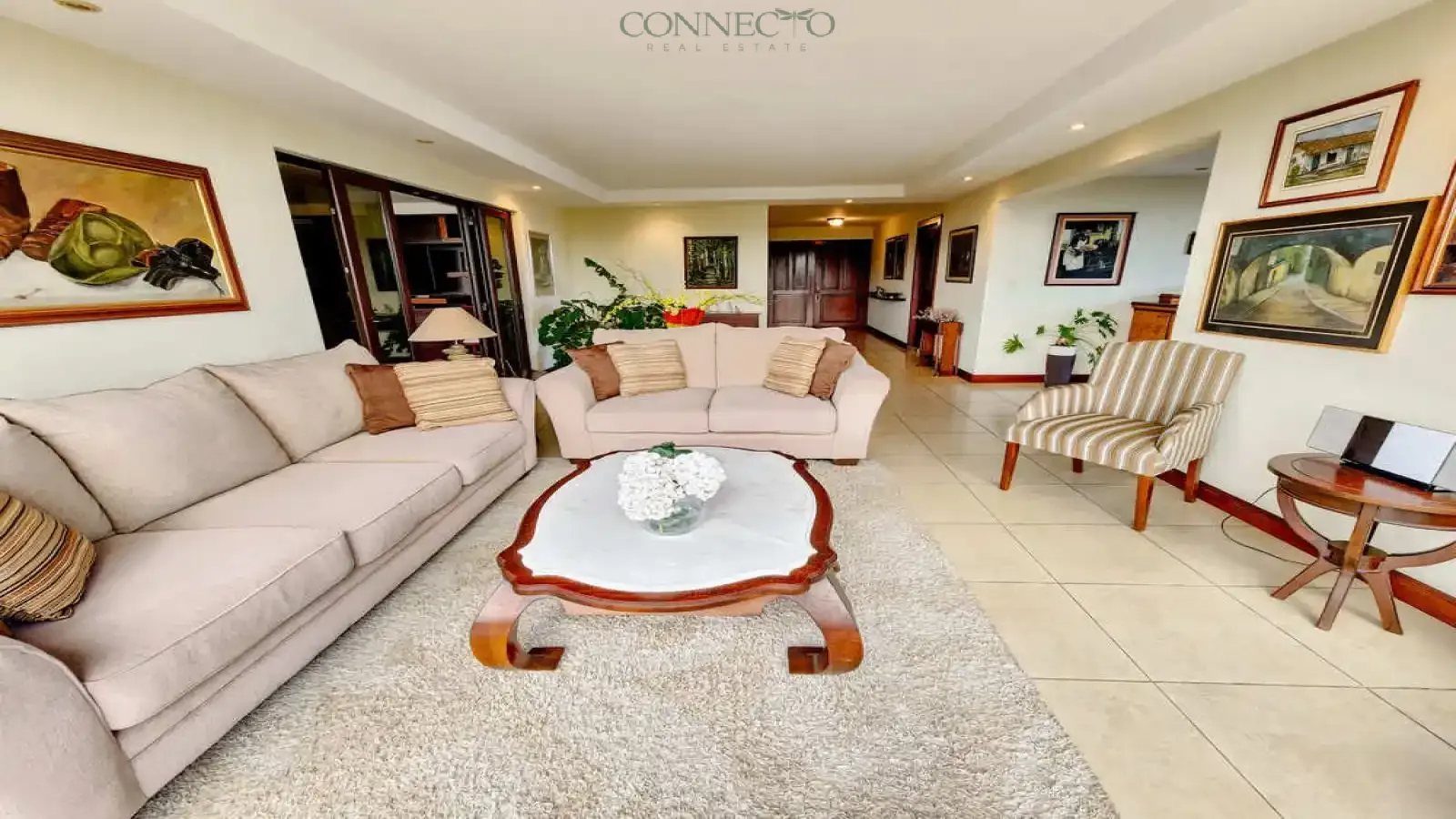 Escazú, San Jose, 3 Bedrooms Bedrooms, ,2 BathroomsBathrooms, 220 m&sup2; sqr meters, Apartment,For Sale,1133