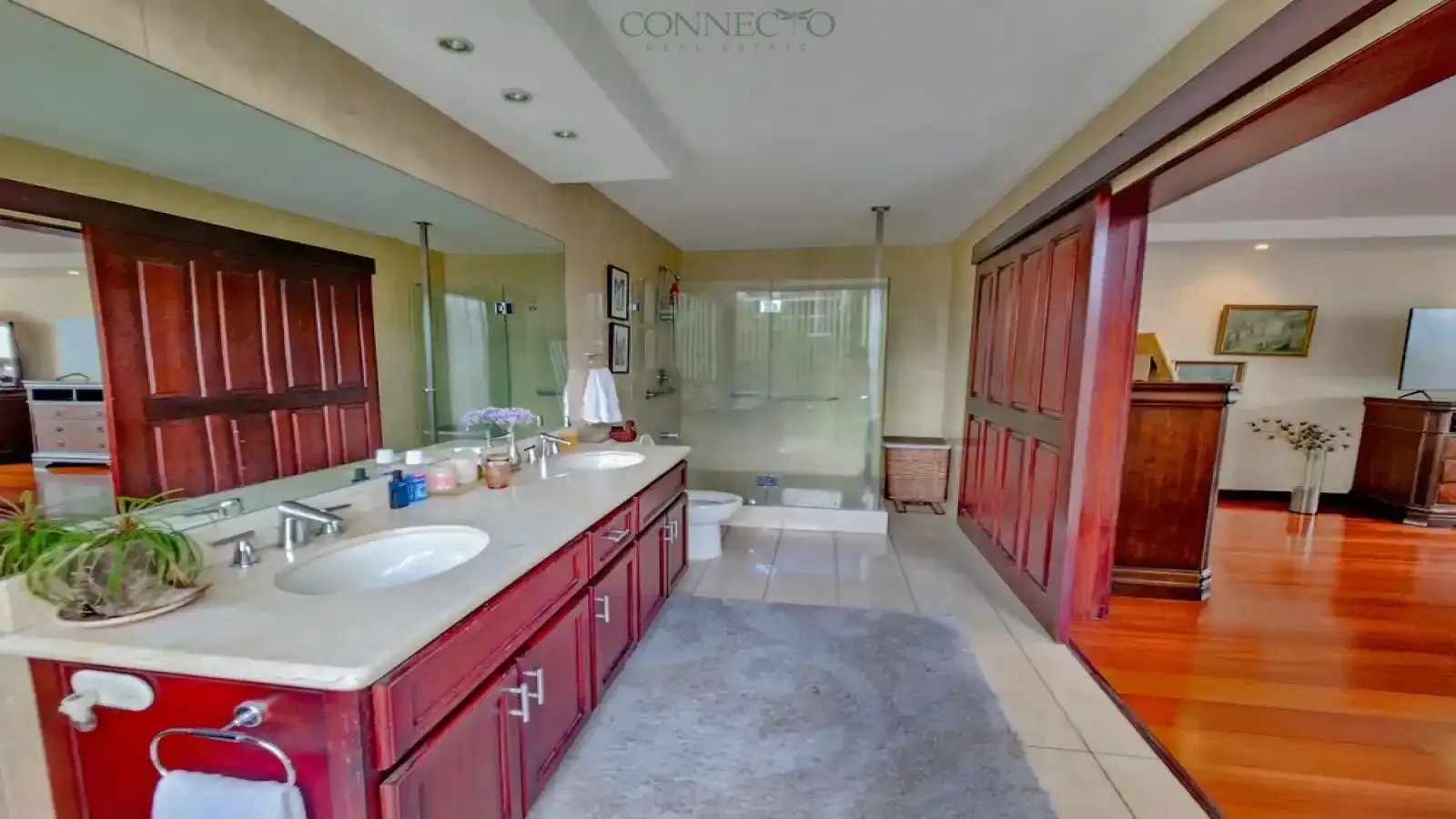 Escazú, San Jose, 3 Bedrooms Bedrooms, ,2 BathroomsBathrooms, 220 m&sup2; sqr meters, Apartment,For Sale,1133