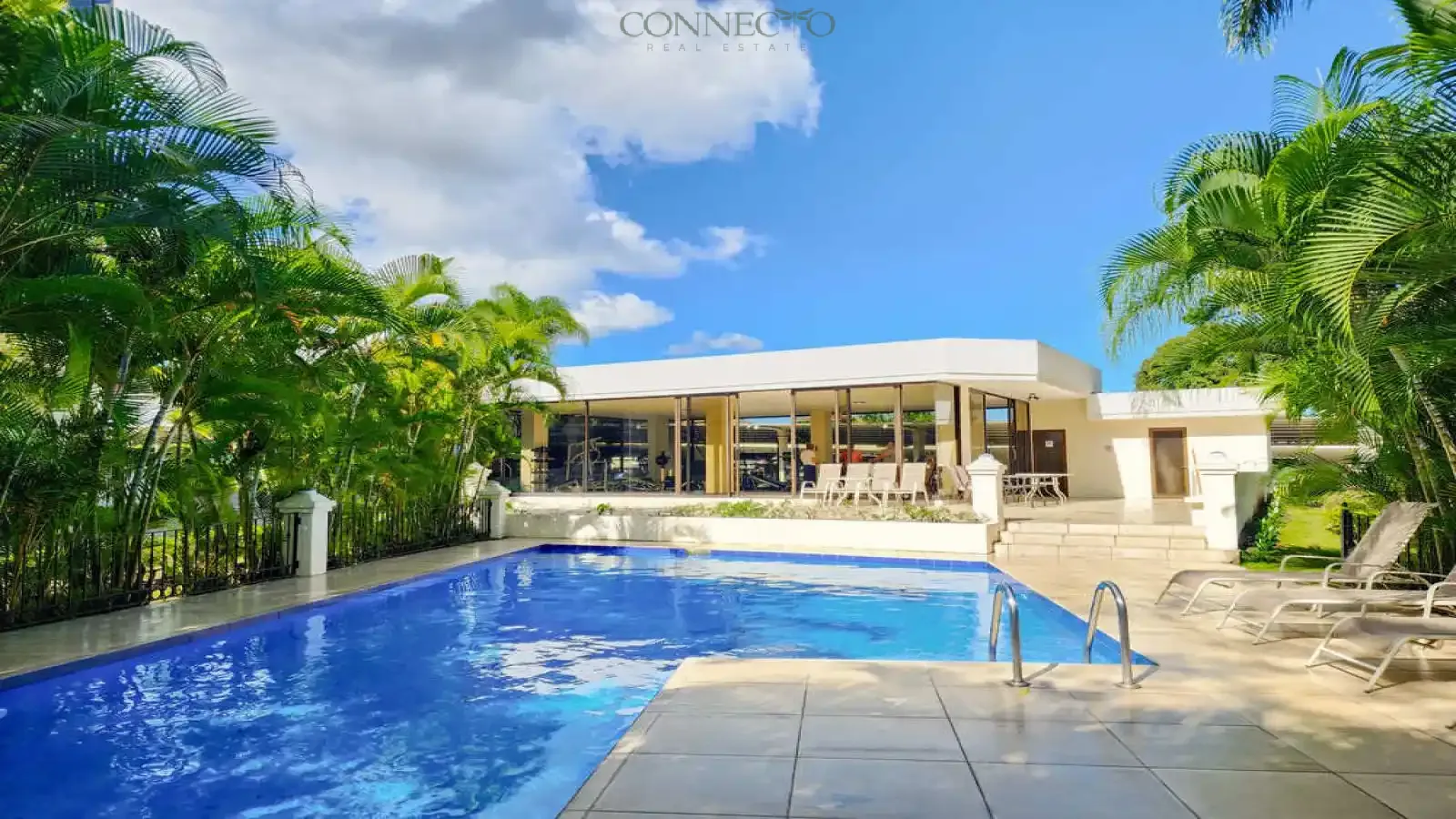 Escazú, San Jose, 3 Bedrooms Bedrooms, ,2 BathroomsBathrooms, 220 m&sup2; sqr meters, Apartment,For Sale,1133