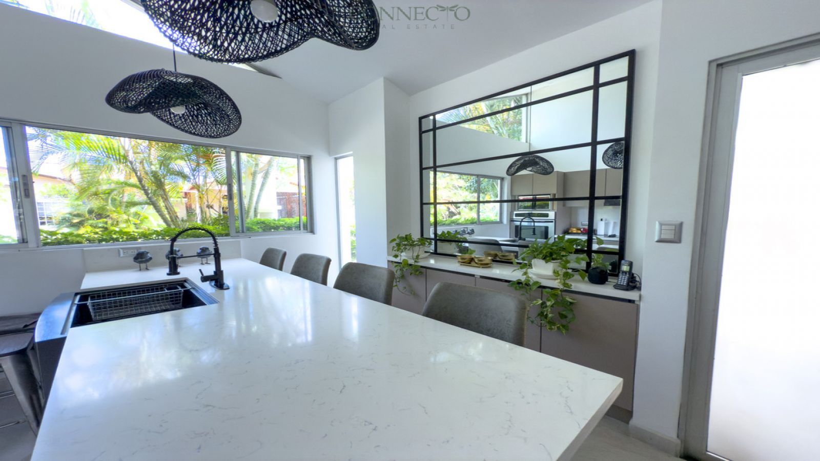 Santa Ana, San Jose, 3 Bedrooms Bedrooms, ,2 BathroomsBathrooms, 269 m² sqr meters,461 m²sqr meters, Condominium House,For Sale,1143