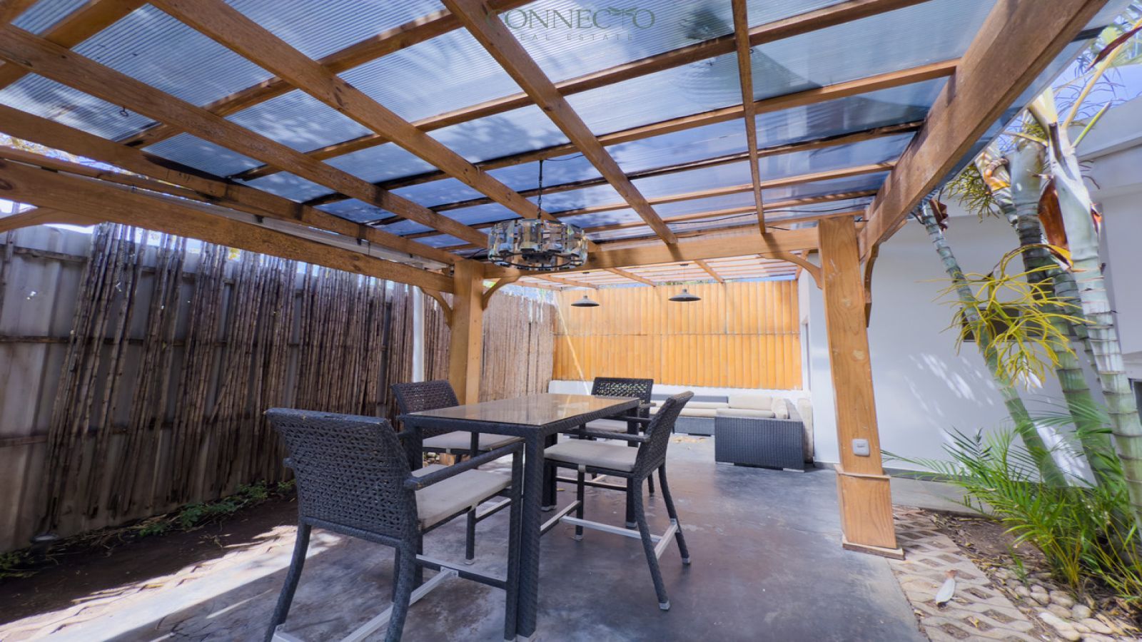 Santa Ana, San Jose, 3 Bedrooms Bedrooms, ,2 BathroomsBathrooms, 269 m² sqr meters,461 m²sqr meters, Condominium House,For Sale,1143