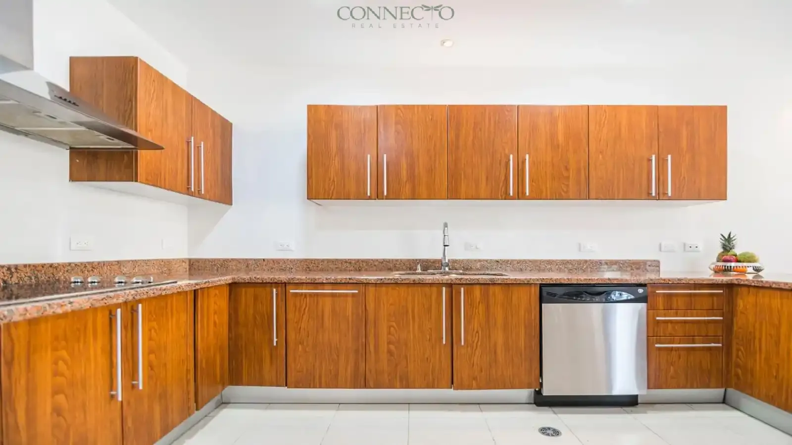 Escazú, San Jose, 4 Bedrooms Bedrooms, ,4 BathroomsBathrooms, 440 m&sup2; sqr meters,687 m&sup2;sqr meters, Condominium House,For Sale,1144