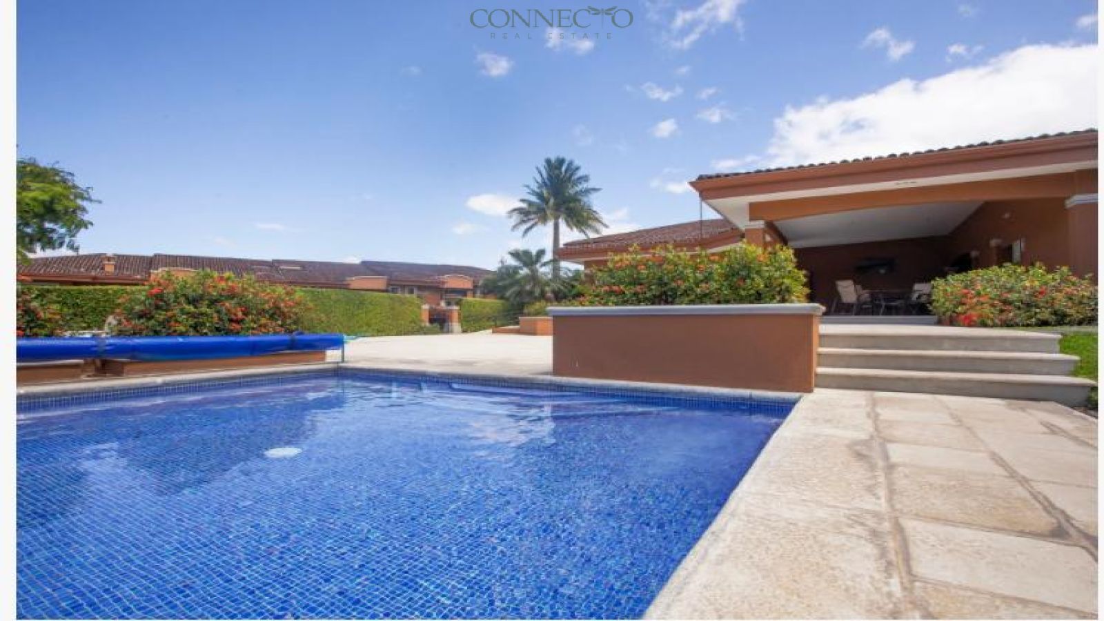 Villas de Valencia, Escazu, townhouse, oportunidad inversión, Investment opportunity, 3 bedroom, 3 habitaciones, open design, cocina integrada, vida en familia, family living, luxury living, condominio en Escazu, condo living in Escazu, resort style living, gated community.