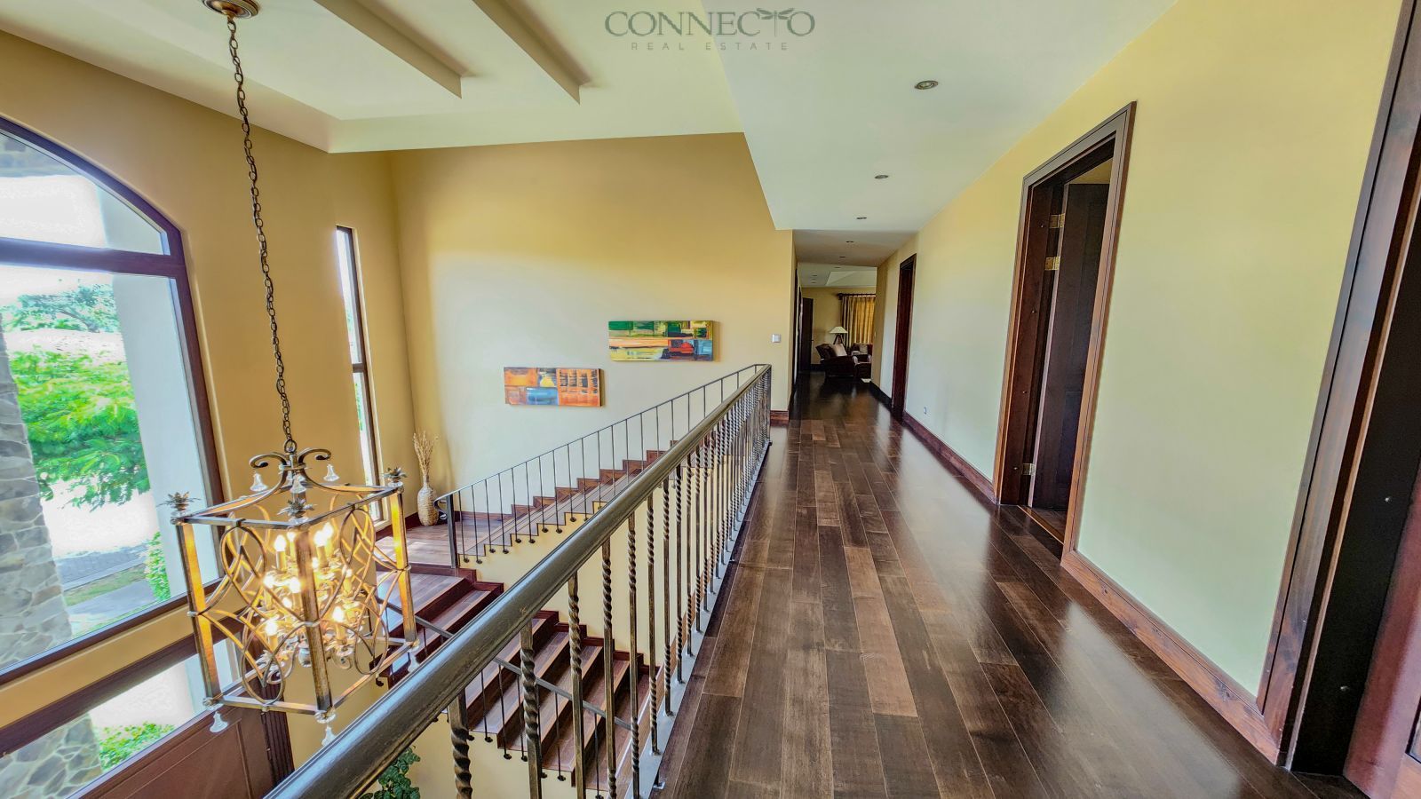 Hacienda del Sol, 4 bedroom and office, 4 habitaciones y oficina, Santa Ana, jardín, garden, luxury home, casa de lujo, inversión, investment home, gourmet kitchen, cocina gourmet