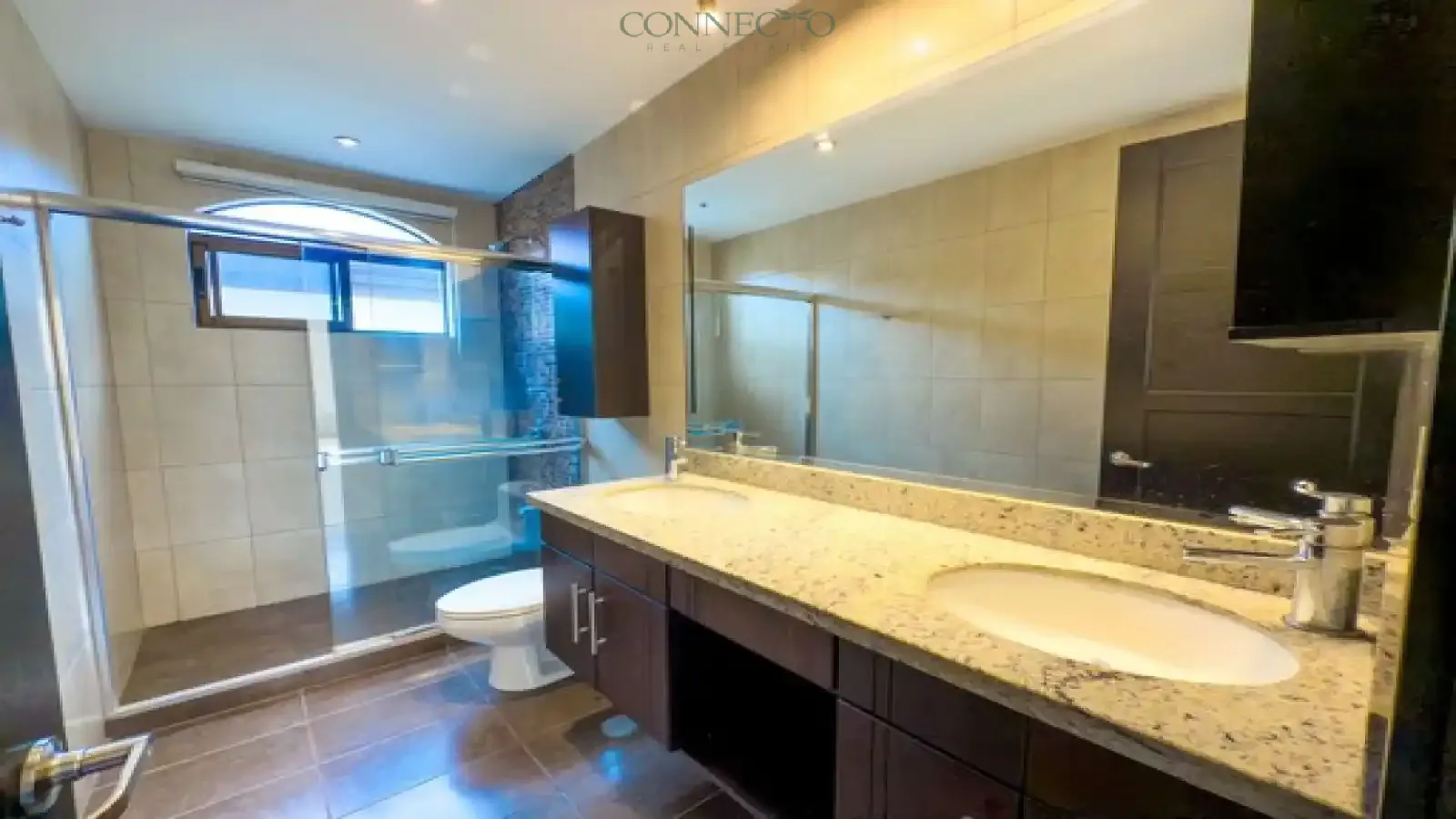 Escazú, San Jose, 4 Bedrooms Bedrooms, ,4 BathroomsBathrooms, 300 m&sup2; sqr meters,310 m&sup2;sqr meters, Condominium House,For Sale,1150