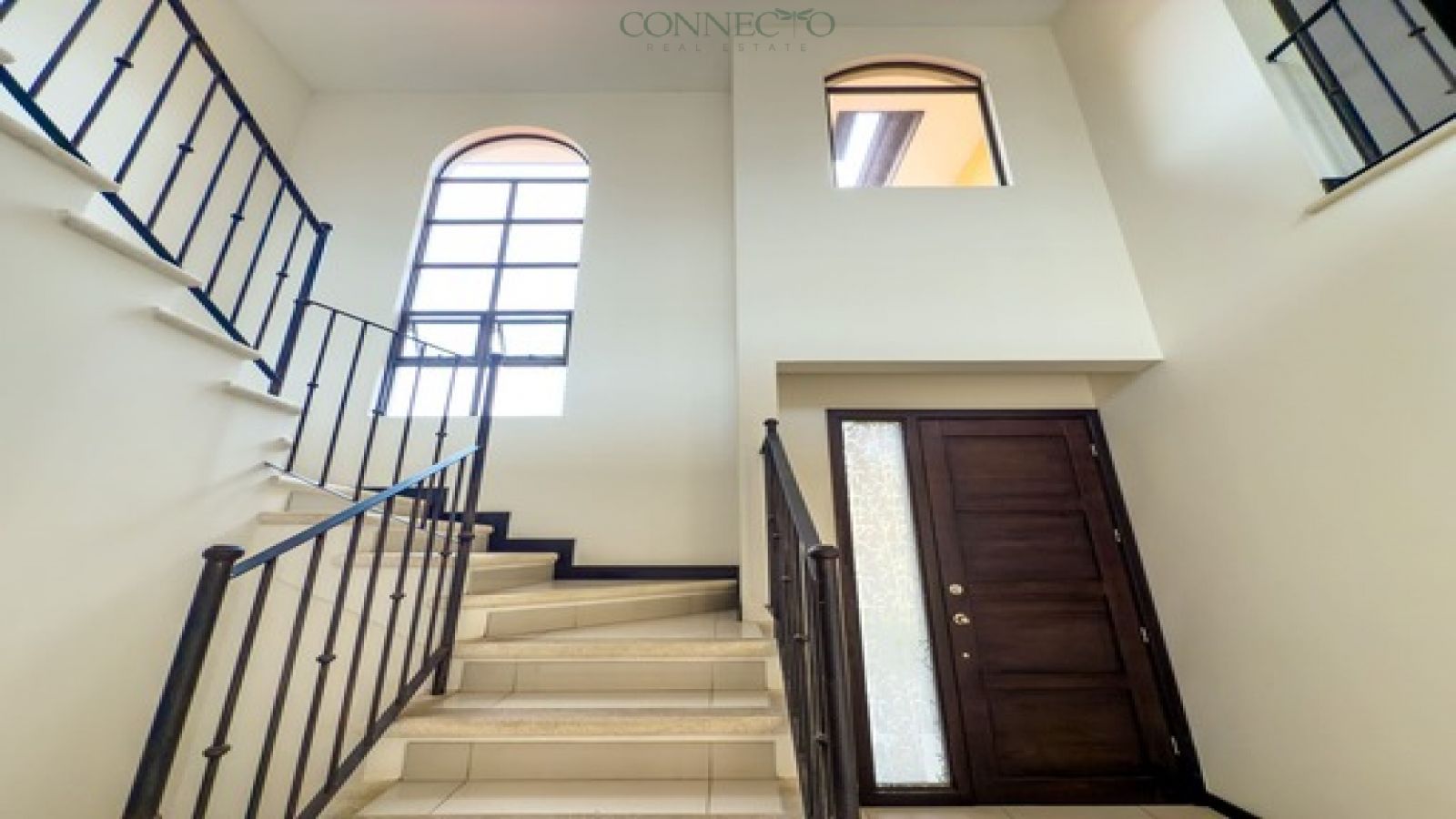 Escazú, San Jose, 4 Bedrooms Bedrooms, ,4 BathroomsBathrooms, 300 m² sqr meters,310 m²sqr meters, Condominium House,For Sale,1150
