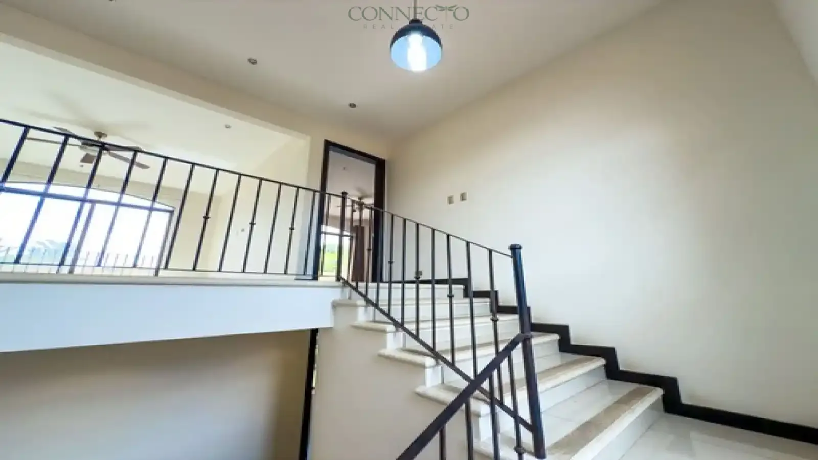 Escazú, San Jose, 4 Bedrooms Bedrooms, ,4 BathroomsBathrooms, 300 m&sup2; sqr meters,310 m&sup2;sqr meters, Condominium House,For Sale,1150