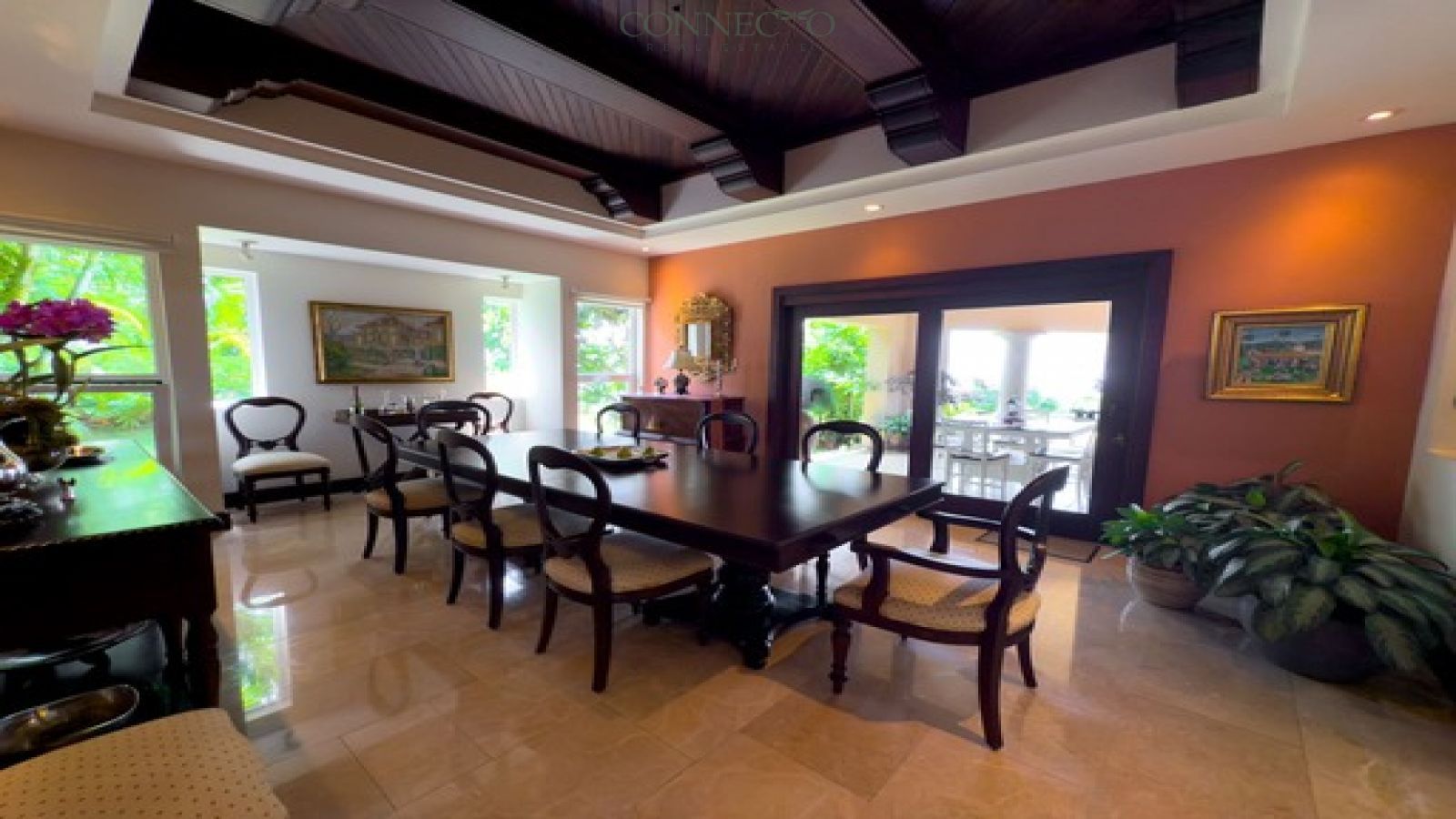 Heredia, Volcan Poás, Poas Volcano, Costa Rica luxury real estate, 1 floor house, casa de 1 planta, estate, residencial, residential area, mountain home, casa de montaña, finishes, arquitectura colonial, colonial architecture, vista, view, chimenea, chimney