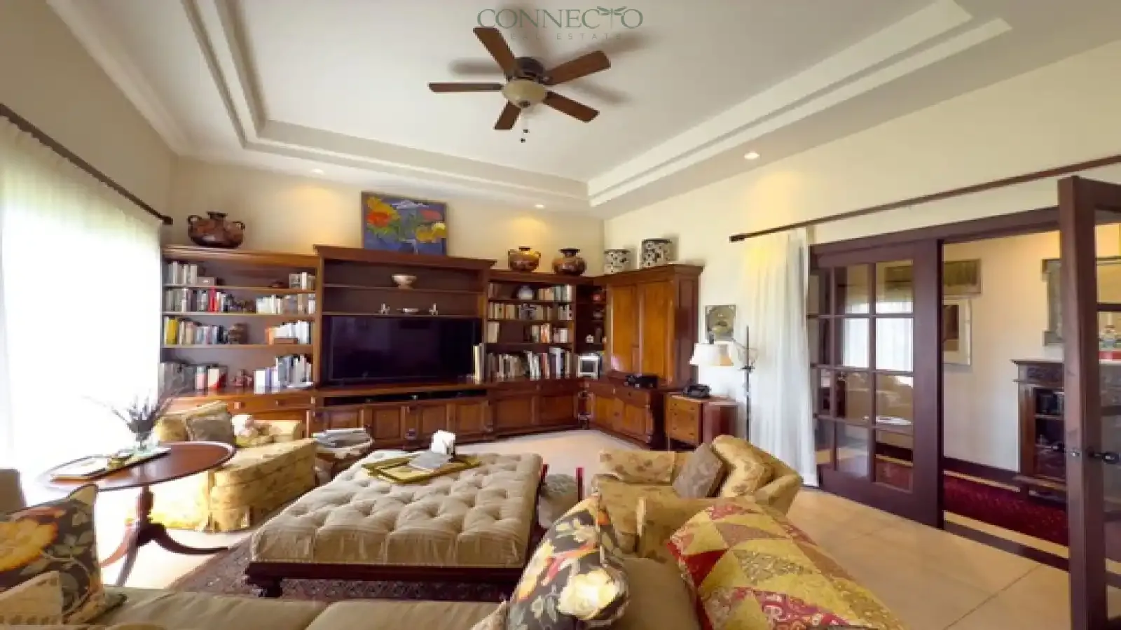 Heredia, Volcan Poás, Poas Volcano, Costa Rica luxury real estate, 1 floor house, casa de 1 planta, estate, residencial, residential area, mountain home, casa de montaña, finishes, arquitectura colonial, colonial architecture, vista, view, chimenea, chimney