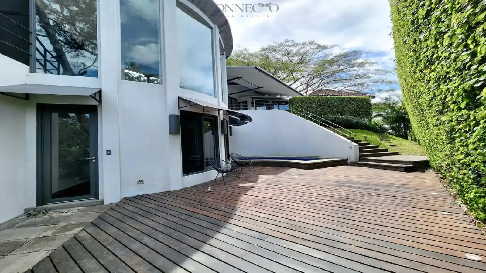 Casa ultra-moderna de 4 Habitaciones por Joaristi & Betancourt en Villa Real – lujo y excelencia arquitectónica, Ultra-Modern 4-Bedroom Masterpiece by Joaristi & Betancourt in Villa Real – Luxury & Architectural Excellence, modern home, luxury villa, villa de lujo, casa moderna, vista a la montaña, Mountain View home, 8 paqueos, 8 parking spaces