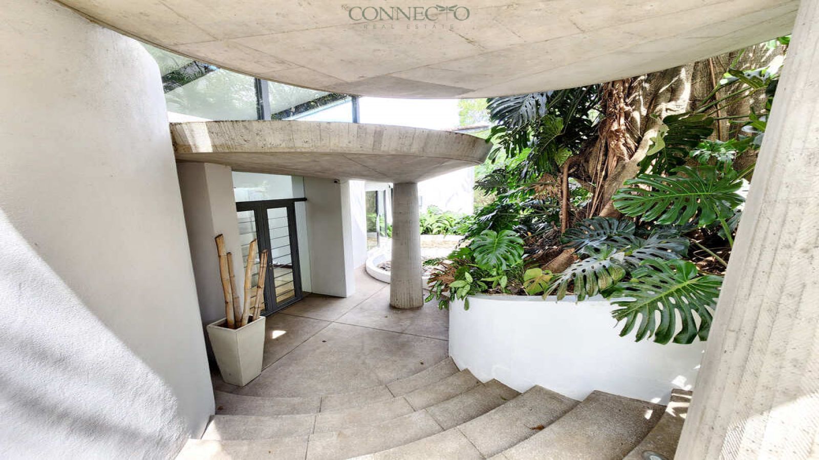 Casa ultra-moderna de 4 Habitaciones por Joaristi & Betancourt en Villa Real – lujo y excelencia arquitectónica, Ultra-Modern 4-Bedroom Masterpiece by Joaristi & Betancourt in Villa Real – Luxury & Architectural Excellence, modern home, luxury villa, villa de lujo, casa moderna, vista a la montaña, Mountain View home, 8 paqueos, 8 parking spaces

