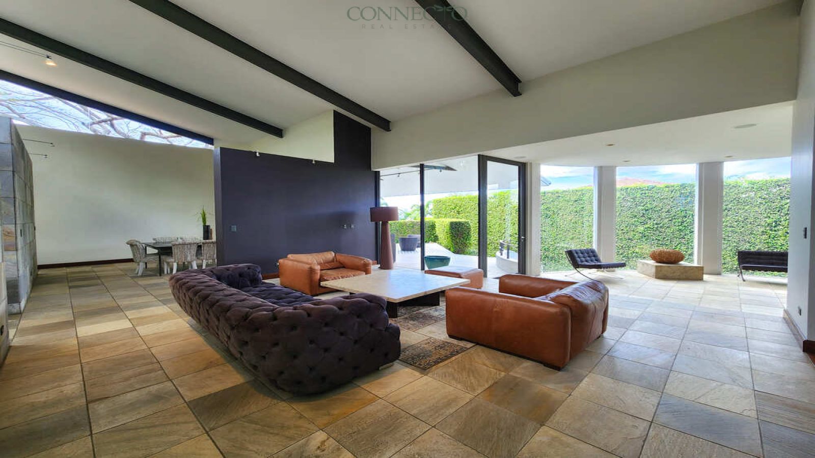 Casa ultra-moderna de 4 Habitaciones por Joaristi & Betancourt en Villa Real – lujo y excelencia arquitectónica, Ultra-Modern 4-Bedroom Masterpiece by Joaristi & Betancourt in Villa Real – Luxury & Architectural Excellence, modern home, luxury villa, villa de lujo, casa moderna, vista a la montaña, Mountain View home, 8 paqueos, 8 parking spaces

