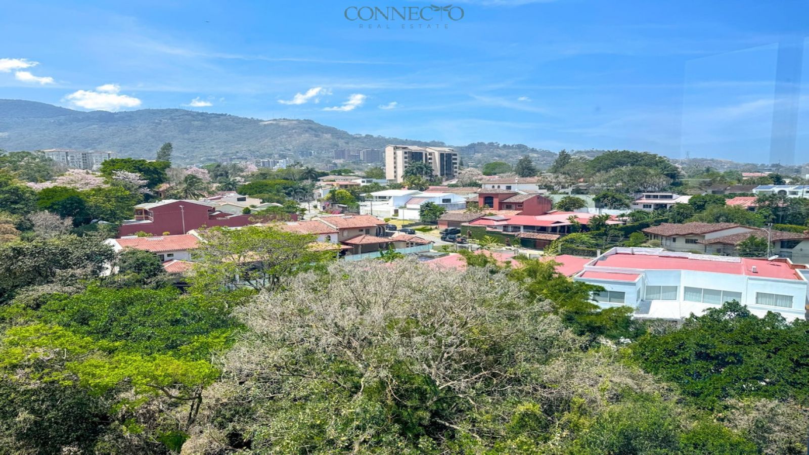 Apartamento moderno en Avenida Escazu, modern apartment in Avenida Escazu, 2 bedroom apartment, apartamento de 2 habitaciones, restaurantes, restaurants, Hospital Cima, Cima Escazu, Investment property, propiedad para inversión