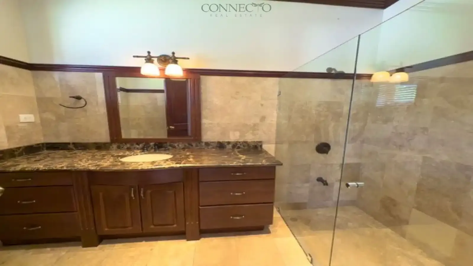 San Rafael, Heredia, 3 Bedrooms Bedrooms, ,3 BathroomsBathrooms, 560 m&sup2; sqr meters,8,100 m&sup2;sqr meters, Independent House,For Sale,1163