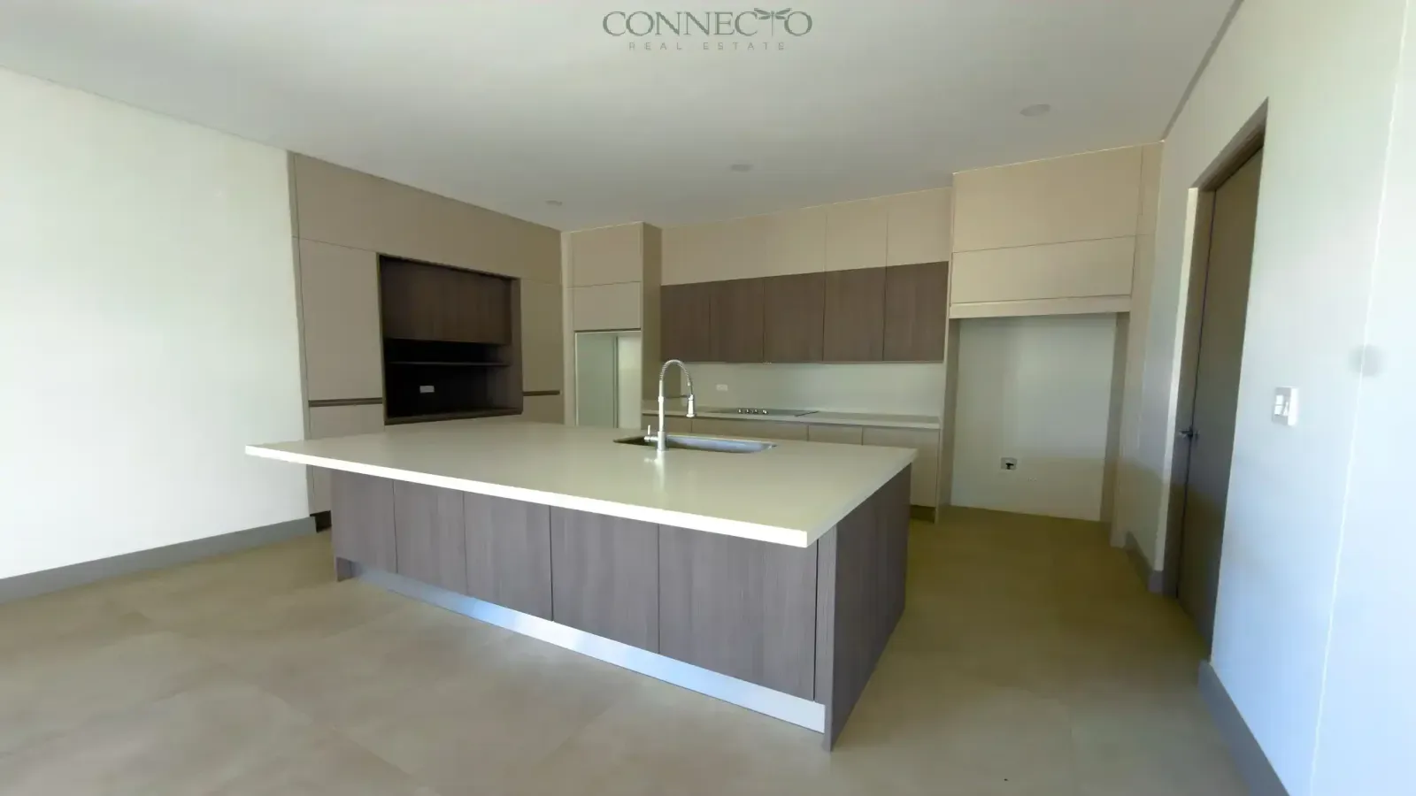 casa en alquiler Hacienda Espinal, casa de lujo Hacienda Espinal alquiler, alquiler casa lujo Alajuela Costa Rica, casa ejecutiva Hacienda Espinal, alquiler casa moderna Costa Rica, casa expatriados Costa Rica alquiler, casa con terraza Hacienda Espinal, alquiler casa cerca Escazú Santa Ana, Connecto Real Estate Hacienda Espinal, Hacienda Espinal luxury home for rent, Hacienda Espinal executive rental, 5 bedroom home Hacienda Espinal Costa Rica, luxury rental Alajuela Costa Rica, modern home Hacienda Espinal rent, executive home near Escazu Santa Ana, expat home Costa Rica luxury rental, gated community luxury home Costa Rica, Connecto Real Estate Hacienda Espinal
