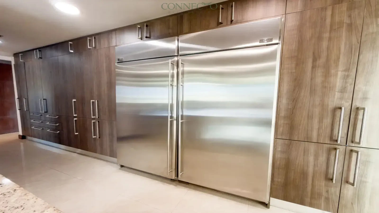 Escazú investment property, Central Park Escazú for sale, executive rental Escazú, luxury condo investment Costa Rica, rental income property Escazú, 3 bedroom potential apartment Escazú, high ROI condo Escazú.