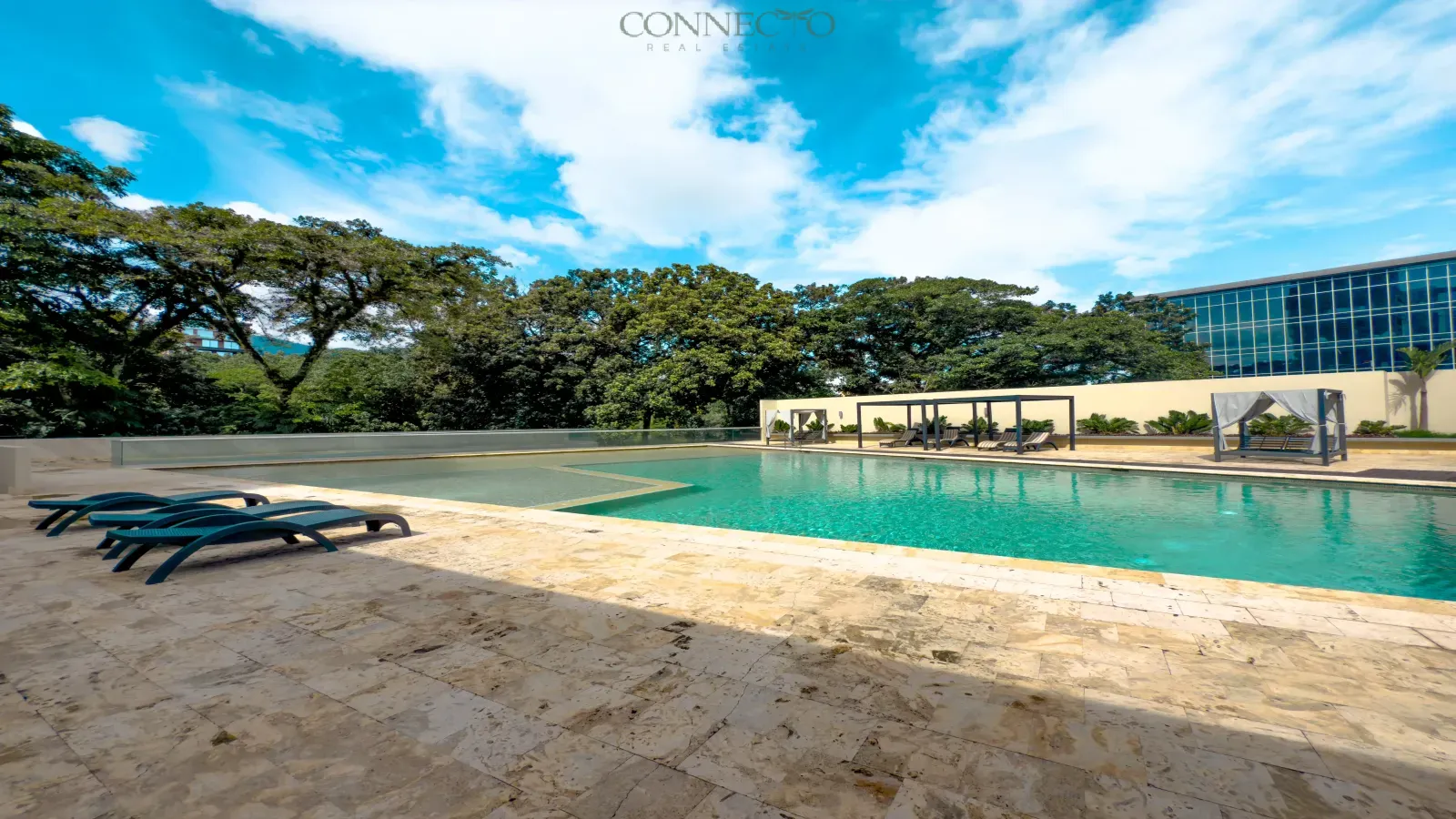 Escazú investment property, Central Park Escazú for sale, executive rental Escazú, luxury condo investment Costa Rica, rental income property Escazú, 3 bedroom potential apartment Escazú, high ROI condo Escazú.