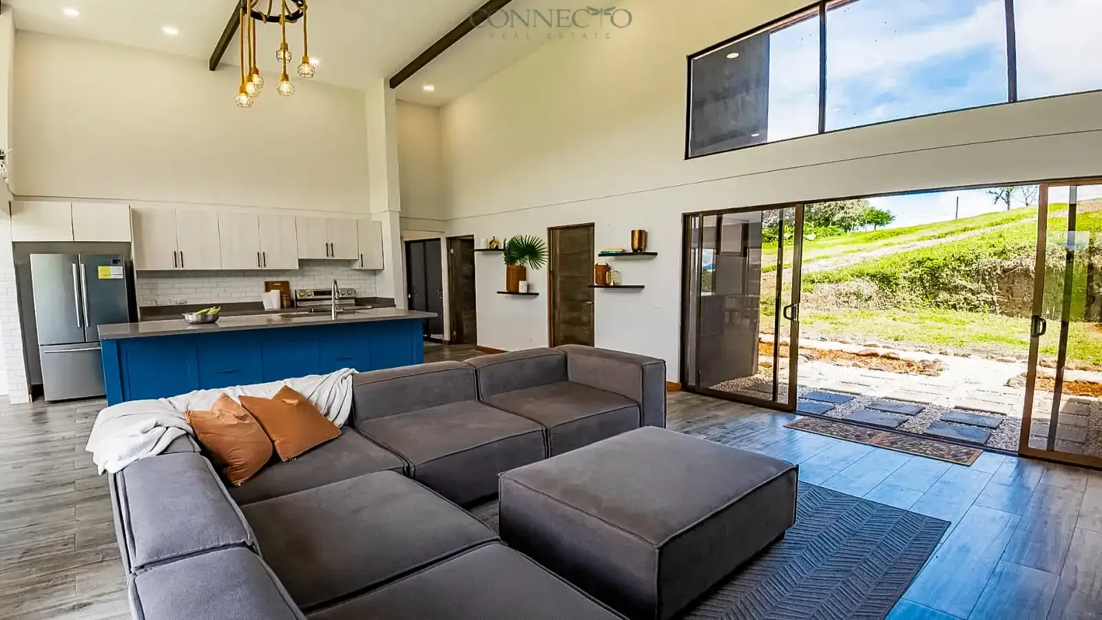 mountain home for sale Costa Rica, San José home with panoramic views, Coronado property for sale, Costa Rica home with land, house with ravine Costa Rica, Central Valley mountain property, second home Costa Rica for foreigners, private home near San José, Costa Rica nature retreat, Connecto Real Estate Costa Rica,casa en venta San José montañas, propiedad en Coronado Costa Rica, casa con terreno amplio Costa Rica, casa con quebrada Costa Rica, segunda residencia Costa Rica, casa con vista panorámica Valle Central, propiedad privada cerca de San José, Connecto Real Estate Costa Rica