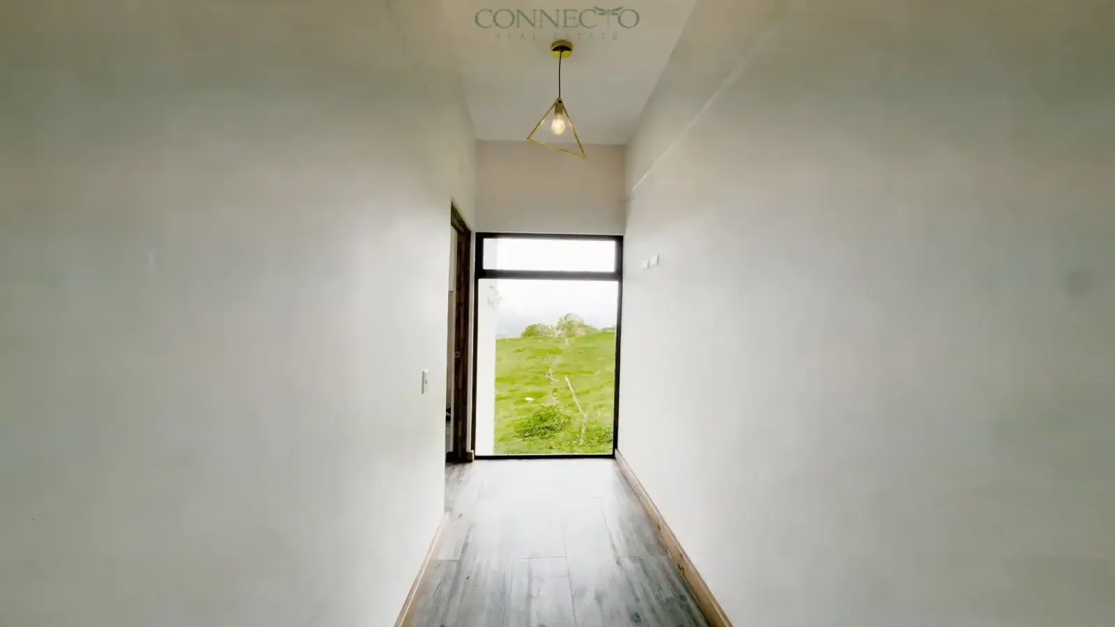 mountain home for sale Costa Rica, San José home with panoramic views, Coronado property for sale, Costa Rica home with land, house with ravine Costa Rica, Central Valley mountain property, second home Costa Rica for foreigners, private home near San José, Costa Rica nature retreat, Connecto Real Estate Costa Rica,casa en venta San José montañas, propiedad en Coronado Costa Rica, casa con terreno amplio Costa Rica, casa con quebrada Costa Rica, segunda residencia Costa Rica, casa con vista panorámica Valle Central, propiedad privada cerca de San José, Connecto Real Estate Costa Rica