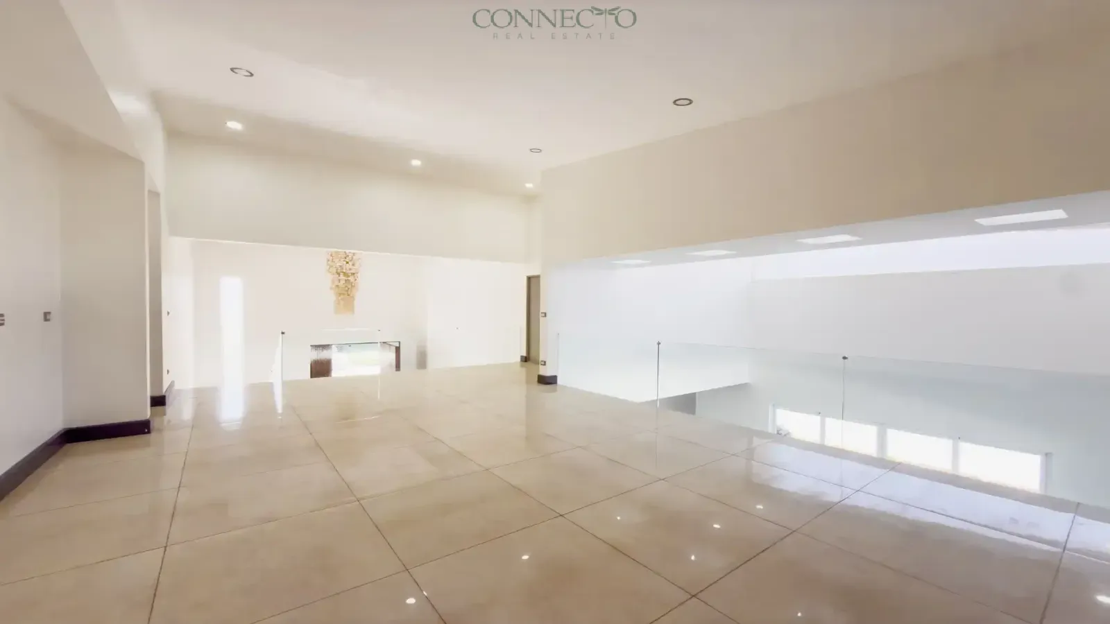 casa en alquiler Hacienda del Sol, alquiler casa Santa Ana, casa moderna Santa Ana, alquiler ejecutivo Costa Rica, casa en condominio Santa Ana, casa con habitación en primer nivel, Connecto Real Estate alquileres, Hacienda del Sol rental, home for rent Santa Ana Costa Rica, modern home Santa Ana, Santa Ana Costa Rica house for rent, executive rental Santa Ana, expat housing Santa Ana, gated community home Santa Ana, 4 bedroom home Santa Ana, luxury rental Santa Ana Costa Rica, Connecto Real Estate rentals