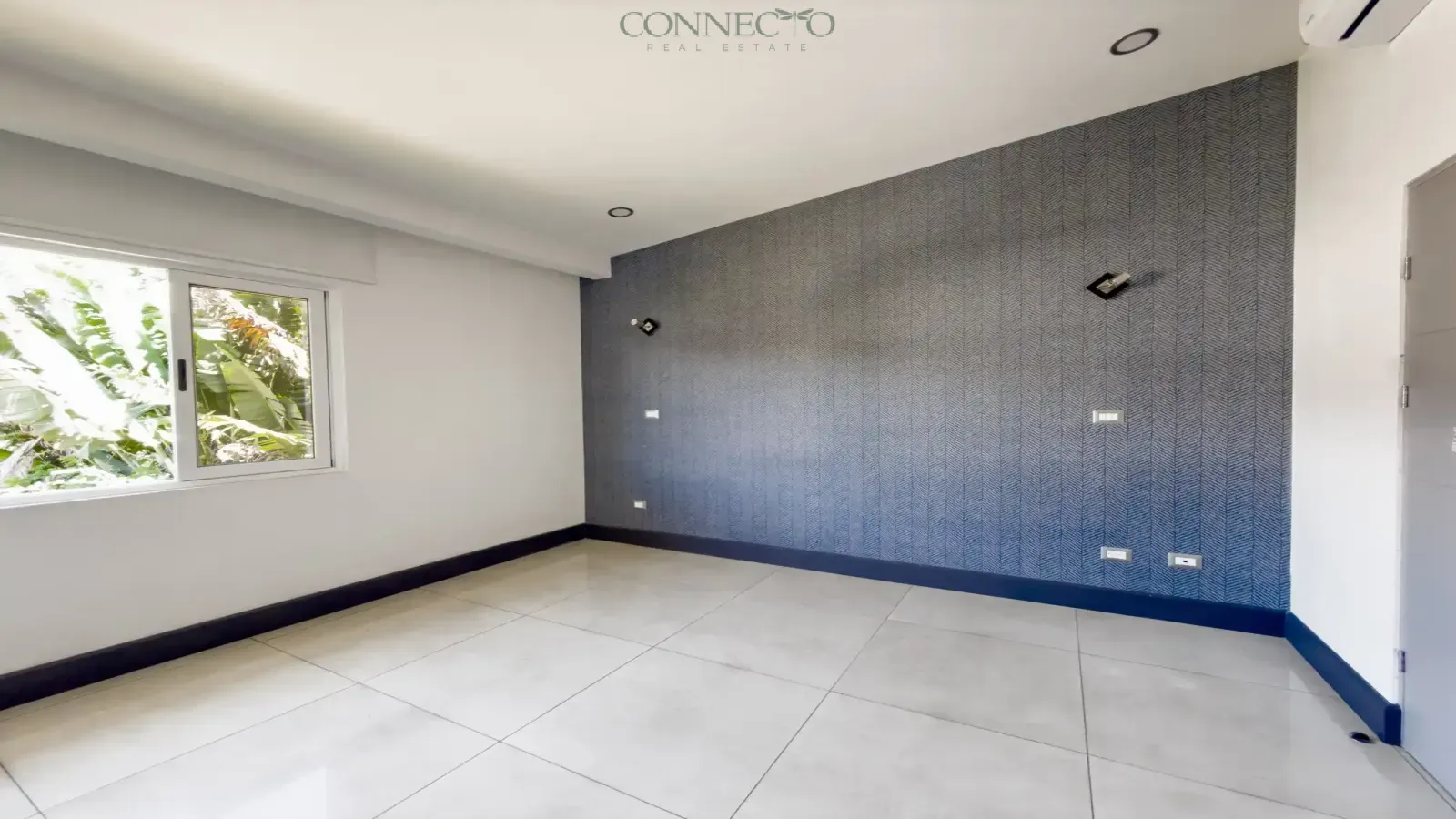 casa en alquiler Hacienda del Sol, alquiler casa Santa Ana, casa moderna Santa Ana, alquiler ejecutivo Costa Rica, casa en condominio Santa Ana, casa con habitación en primer nivel, Connecto Real Estate alquileres, Hacienda del Sol rental, home for rent Santa Ana Costa Rica, modern home Santa Ana, Santa Ana Costa Rica house for rent, executive rental Santa Ana, expat housing Santa Ana, gated community home Santa Ana, 4 bedroom home Santa Ana, luxury rental Santa Ana Costa Rica, Connecto Real Estate rentals