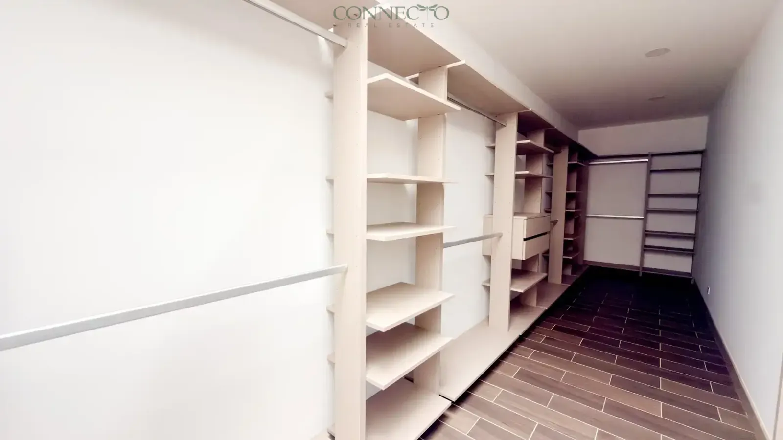 penthouse en venta escazú costa rica, apartamento de lujo escazú, propiedad centro escazú venta, penthouse vistas montaña costa rica, apartamento 4 habitaciones escazú, penthouse grande escazú, bienes raices lujo escazú, penthouse con oficina costa rica, inversion inmobiliaria escazú, comprar apartamento escazú costa rica, penthouse for sale Escazú Costa Rica, luxury apartment Escazú, downtown Escazú property for sale, mountain view penthouse Costa Rica, 4 bedroom apartment Escazú, large penthouse Escazú, Escazú real estate luxury, penthouse with office Costa Rica, investment property Escazú, buy apartment Escazú Costa Rica