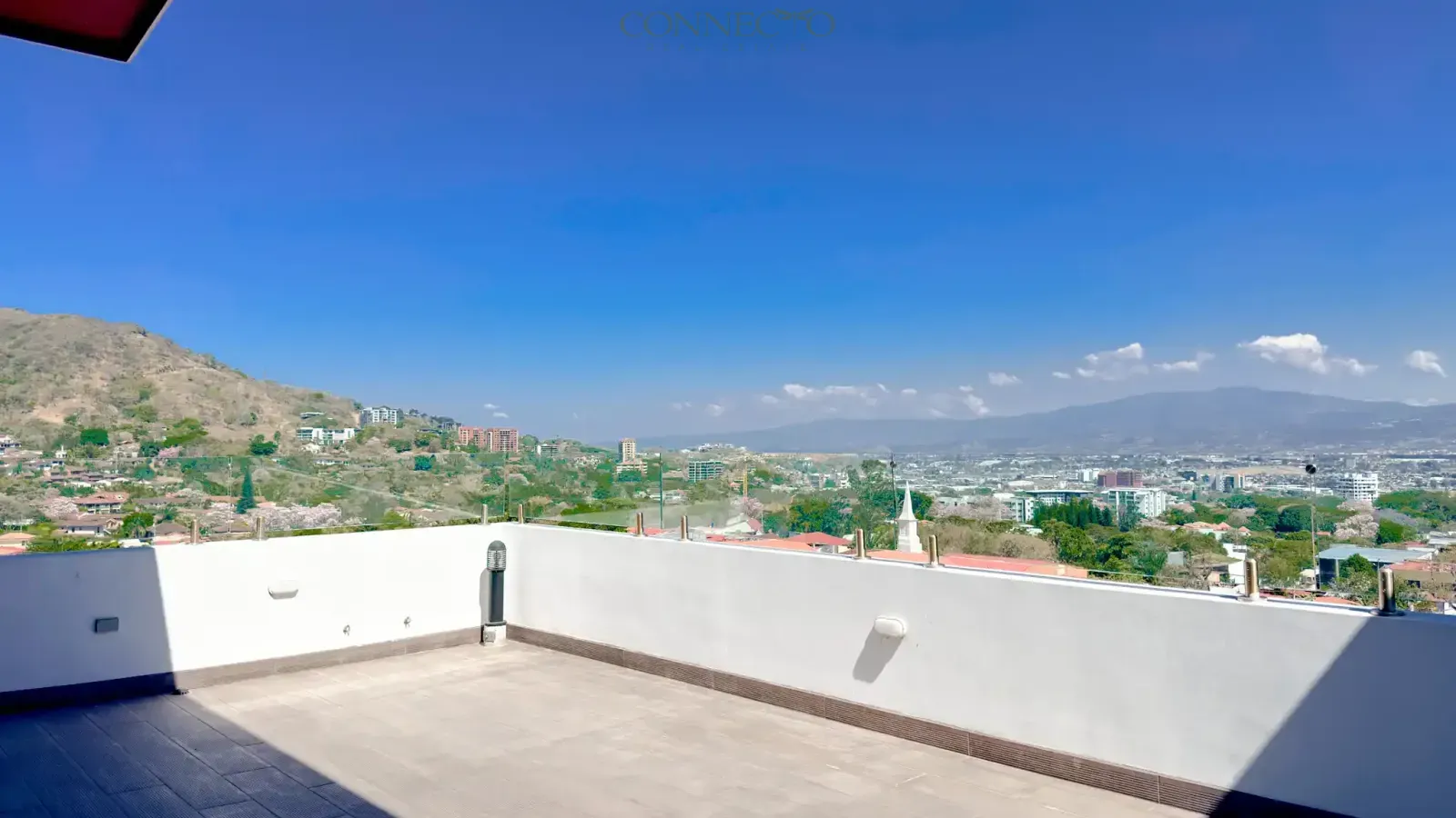 penthouse en venta escazú costa rica, apartamento de lujo escazú, propiedad centro escazú venta, penthouse vistas montaña costa rica, apartamento 4 habitaciones escazú, penthouse grande escazú, bienes raices lujo escazú, penthouse con oficina costa rica, inversion inmobiliaria escazú, comprar apartamento escazú costa rica, penthouse for sale Escazú Costa Rica, luxury apartment Escazú, downtown Escazú property for sale, mountain view penthouse Costa Rica, 4 bedroom apartment Escazú, large penthouse Escazú, Escazú real estate luxury, penthouse with office Costa Rica, investment property Escazú, buy apartment Escazú Costa Rica