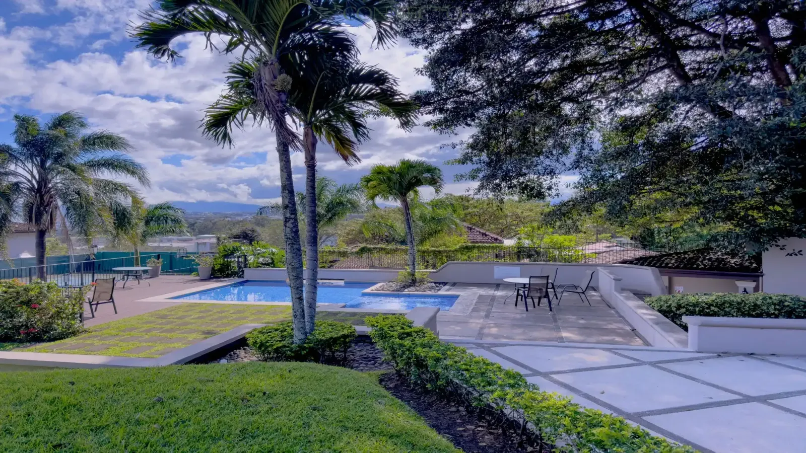 Escazú, San Jose, 3 Bedrooms Bedrooms, ,2 BathroomsBathrooms, 270 m&sup2; sqr meters,268 m&sup2;sqr meters, Condominium House,For Rent,1187