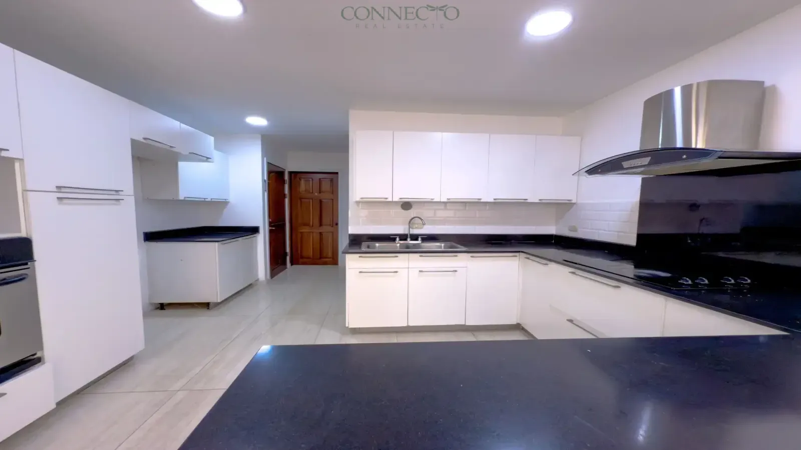 Escazú, San Jose, 3 Bedrooms Bedrooms, ,2 BathroomsBathrooms, 270 m&sup2; sqr meters,268 m&sup2;sqr meters, Condominium House,For Rent,1187