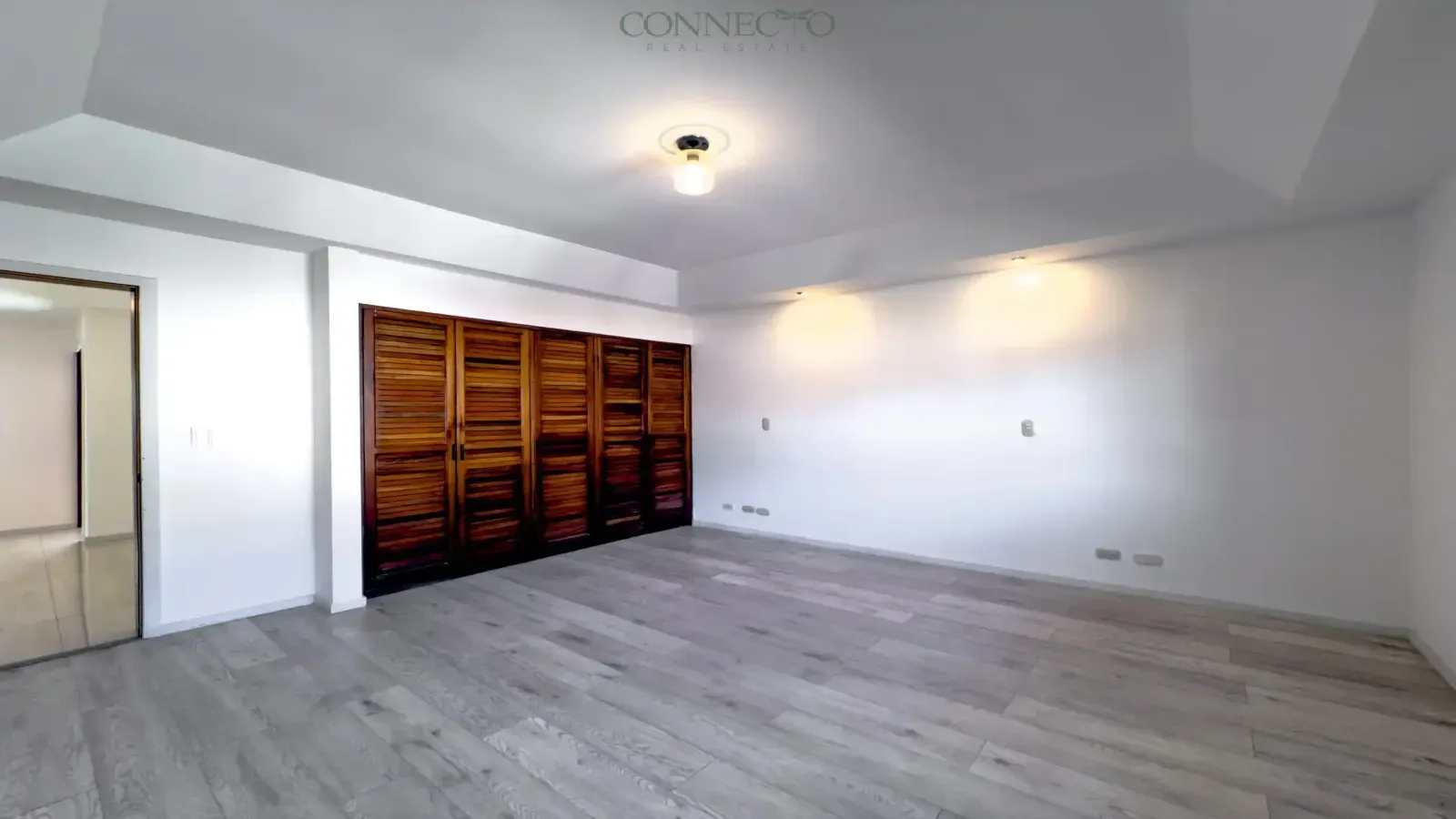 Escazú, San Jose, 3 Bedrooms Bedrooms, ,2 BathroomsBathrooms, 270 m&sup2; sqr meters,268 m&sup2;sqr meters, Condominium House,For Rent,1187