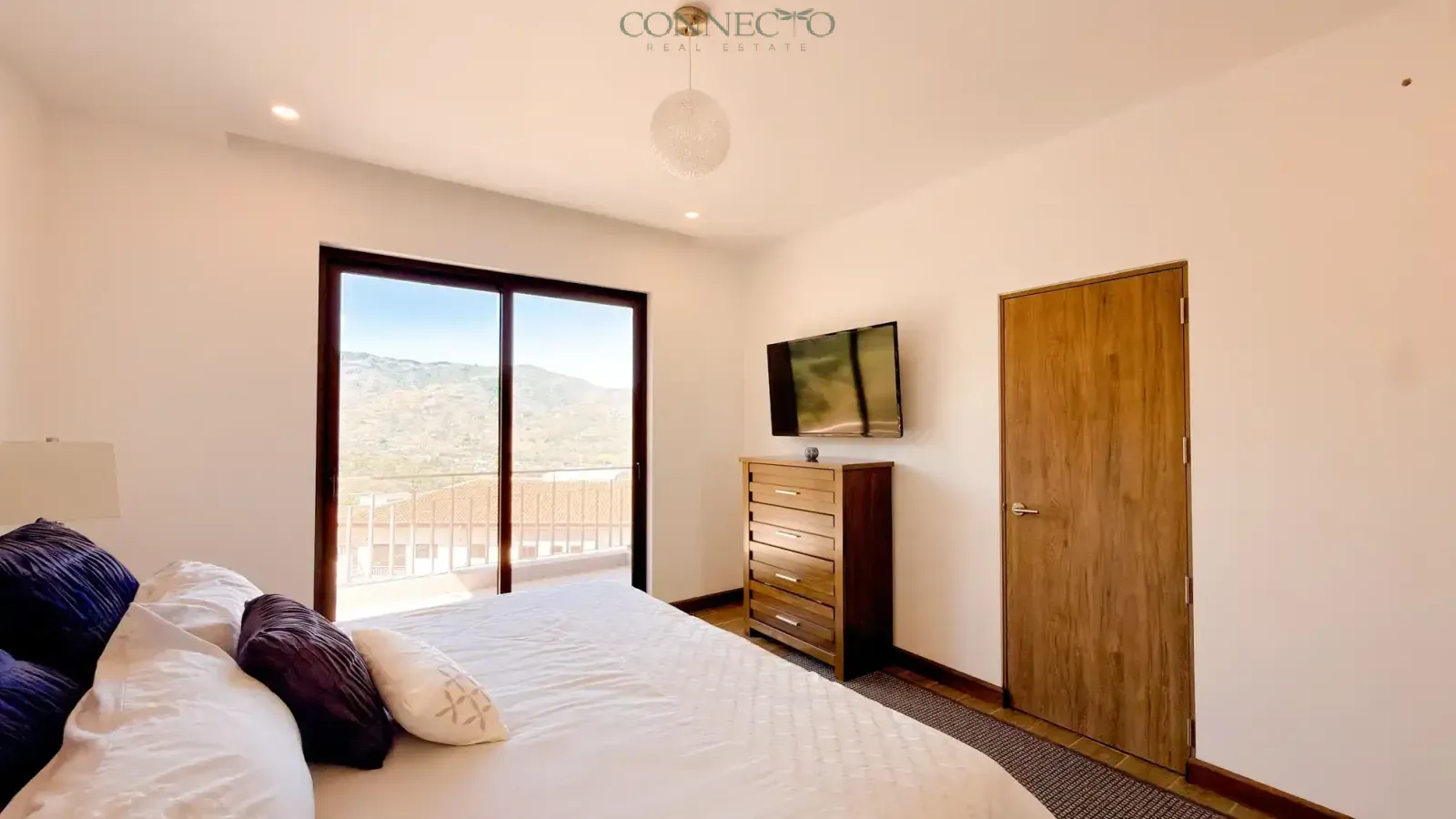 Santa Ana, San Jose, 2 Bedrooms Bedrooms, ,2 BathroomsBathrooms, 188 m&sup2; sqr meters,188 m&sup2;sqr meters, Apartment,For Sale,1192