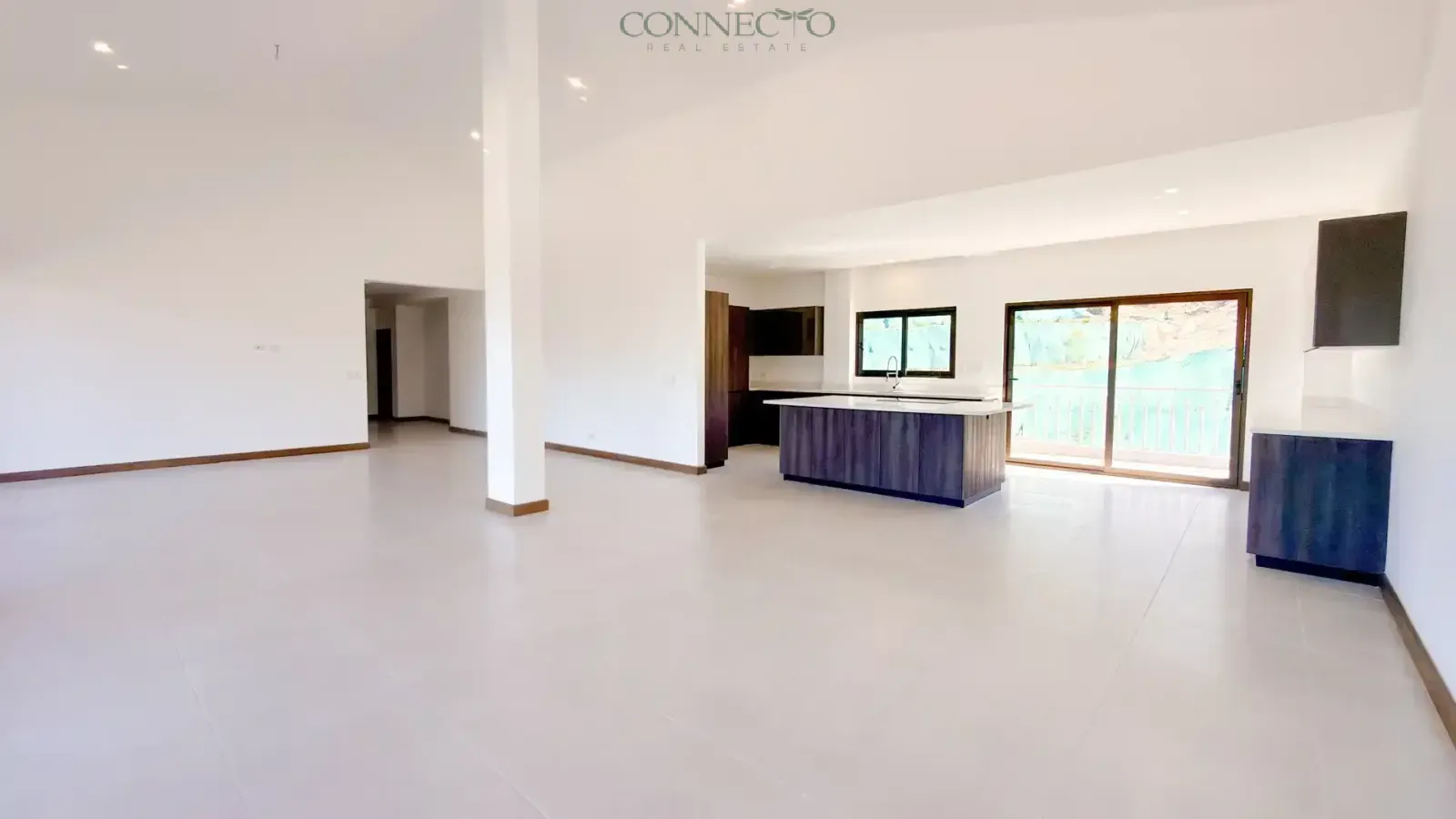 Santa Ana, San Jose, 4 Bedrooms Bedrooms, ,3 BathroomsBathrooms, 360 m&sup2; sqr meters,360 m&sup2;sqr meters, Apartment,For Sale,1194