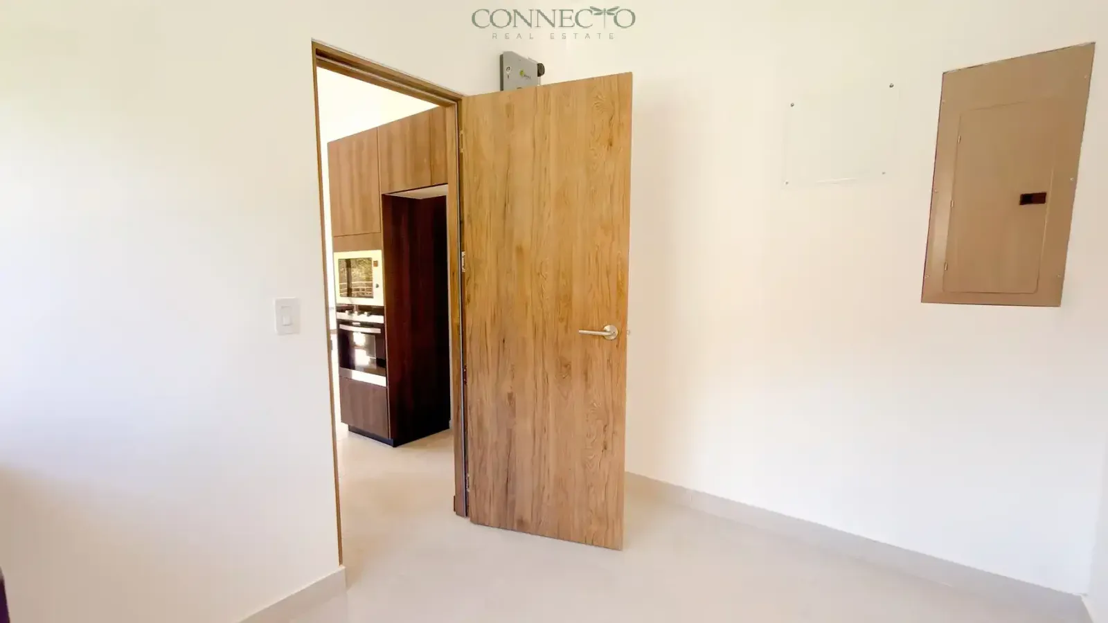 Santa Ana, San Jose, 4 Bedrooms Bedrooms, ,3 BathroomsBathrooms, 360 m&sup2; sqr meters,360 m&sup2;sqr meters, Apartment,For Sale,1194