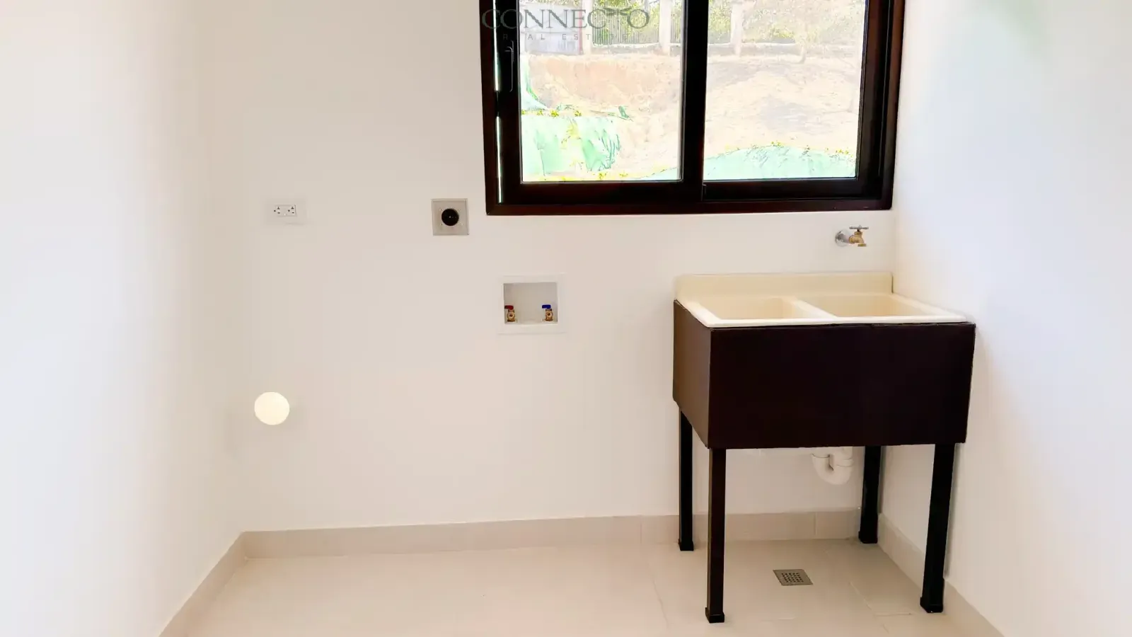 Santa Ana, San Jose, 4 Bedrooms Bedrooms, ,3 BathroomsBathrooms, 360 m&sup2; sqr meters,360 m&sup2;sqr meters, Apartment,For Sale,1194