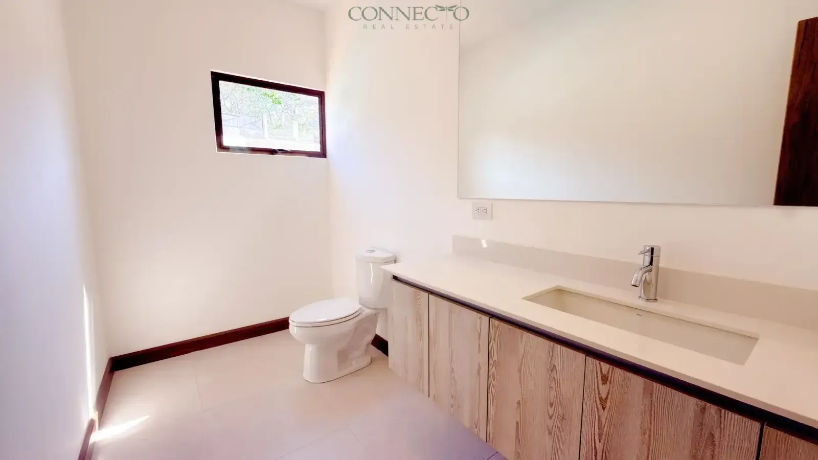 Santa Ana, San Jose, 4 Bedrooms Bedrooms, ,3 BathroomsBathrooms, 360 m&sup2; sqr meters,360 m&sup2;sqr meters, Apartment,For Sale,1194